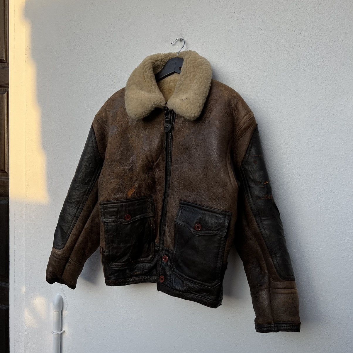 Avirex VINTAGE B 3 AVIREX LTD USA GENUINE SHEEPSKIN LEATHER Size US XS / EU 42 / 0 - 2 Thumbnail