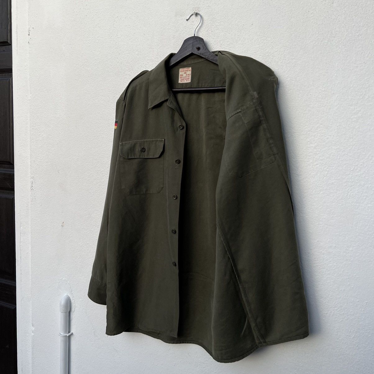 Vintage VINTAGE 1989 ARMY WEAR BIG LOGO CALIFORNIA LONG BEACH Size US M / EU 48-50 / 2 - 13 Thumbnail