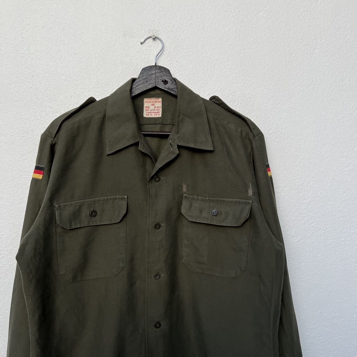 Vintage VINTAGE 1989 ARMY WEAR BIG LOGO CALIFORNIA LONG BEACH Size US M / EU 48-50 / 2 - 6 Thumbnail