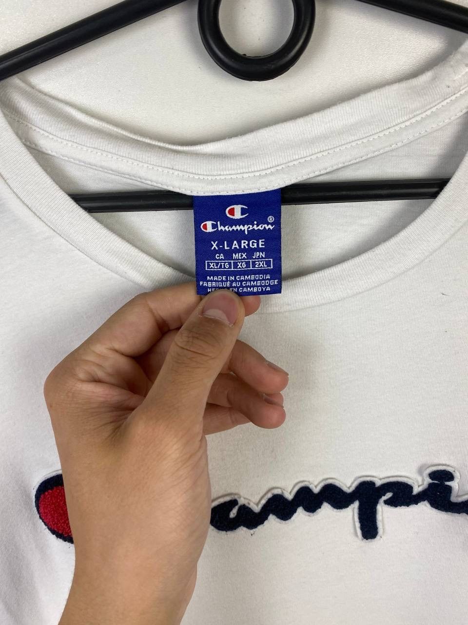 Champion Champion vintage t-shirt size Xl Size US XL / EU 56 / 4 - 5 Thumbnail