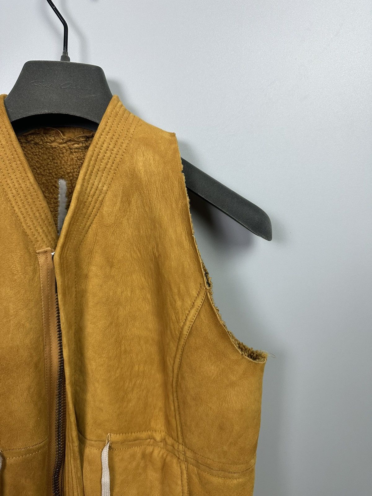 Rick Owens FW17 ‘GLITTER’ Lamb Shearling Vest Size US XS / EU 42 / 0 - 4 Thumbnail