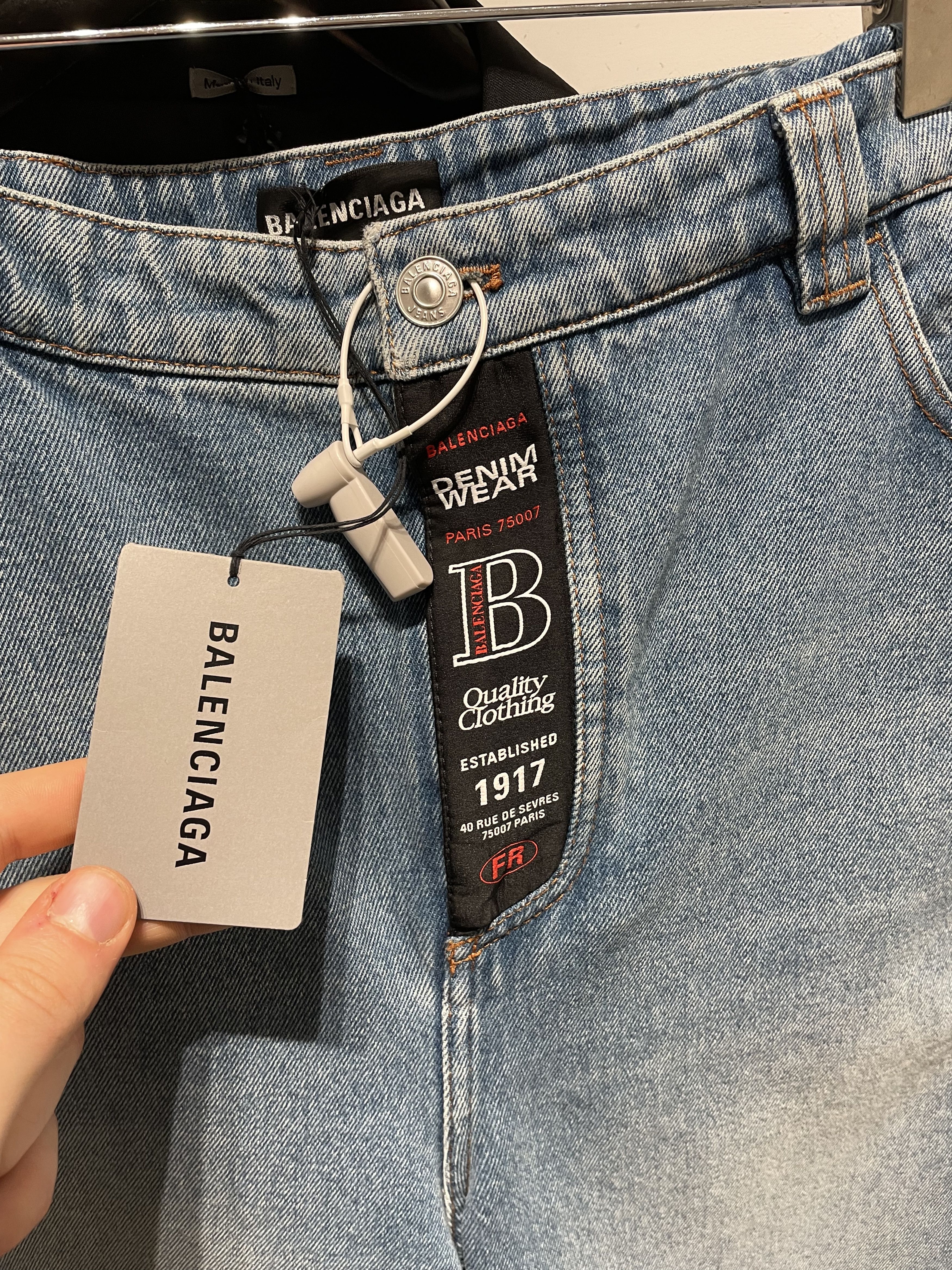 Balenciaga Jeans Long Shorts Size US 32 / EU 48 - 7 Thumbnail
