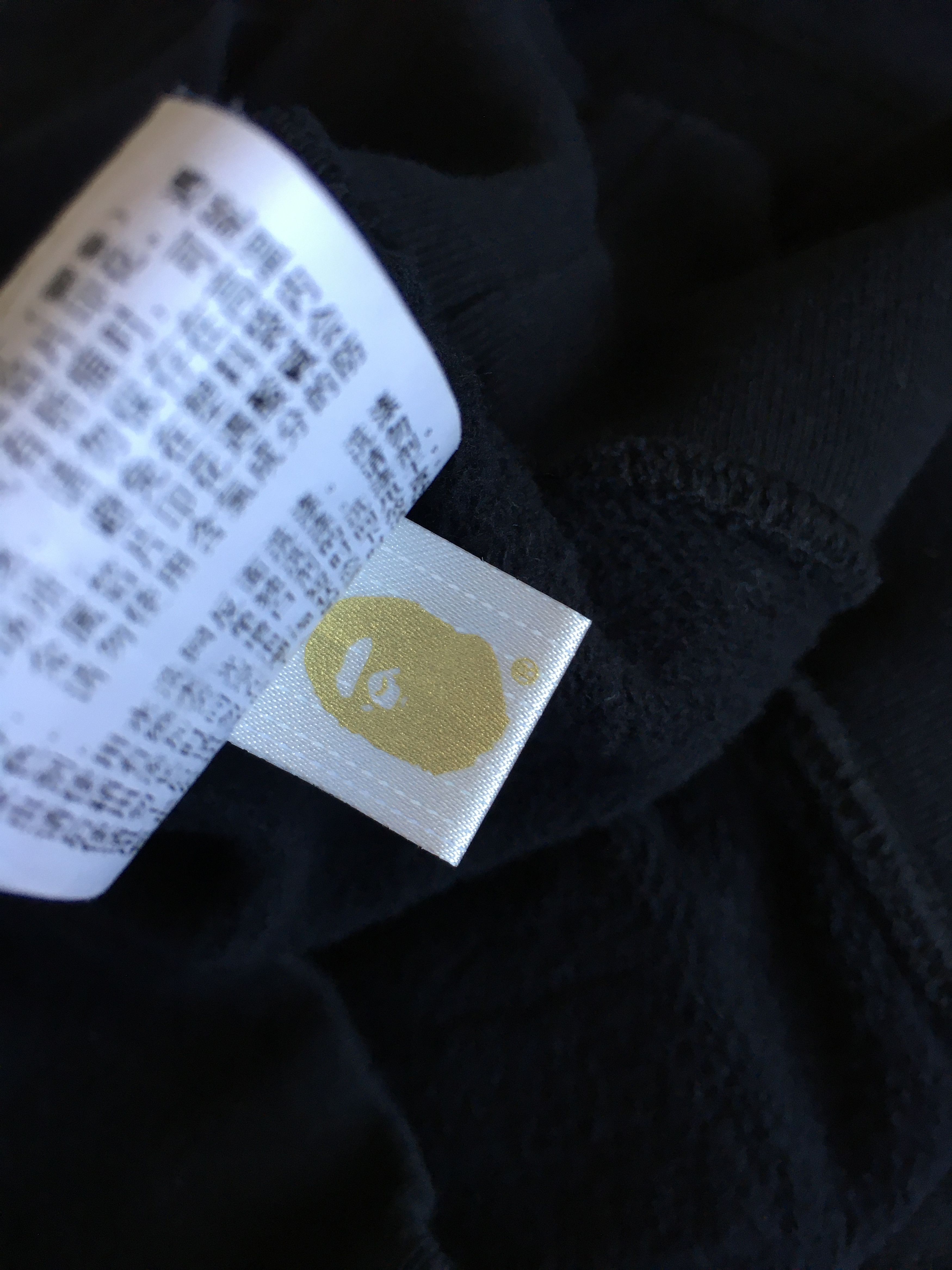 Bape Bape Shark Crewneck Size US M / EU 48-50 / 2 - 11 Thumbnail