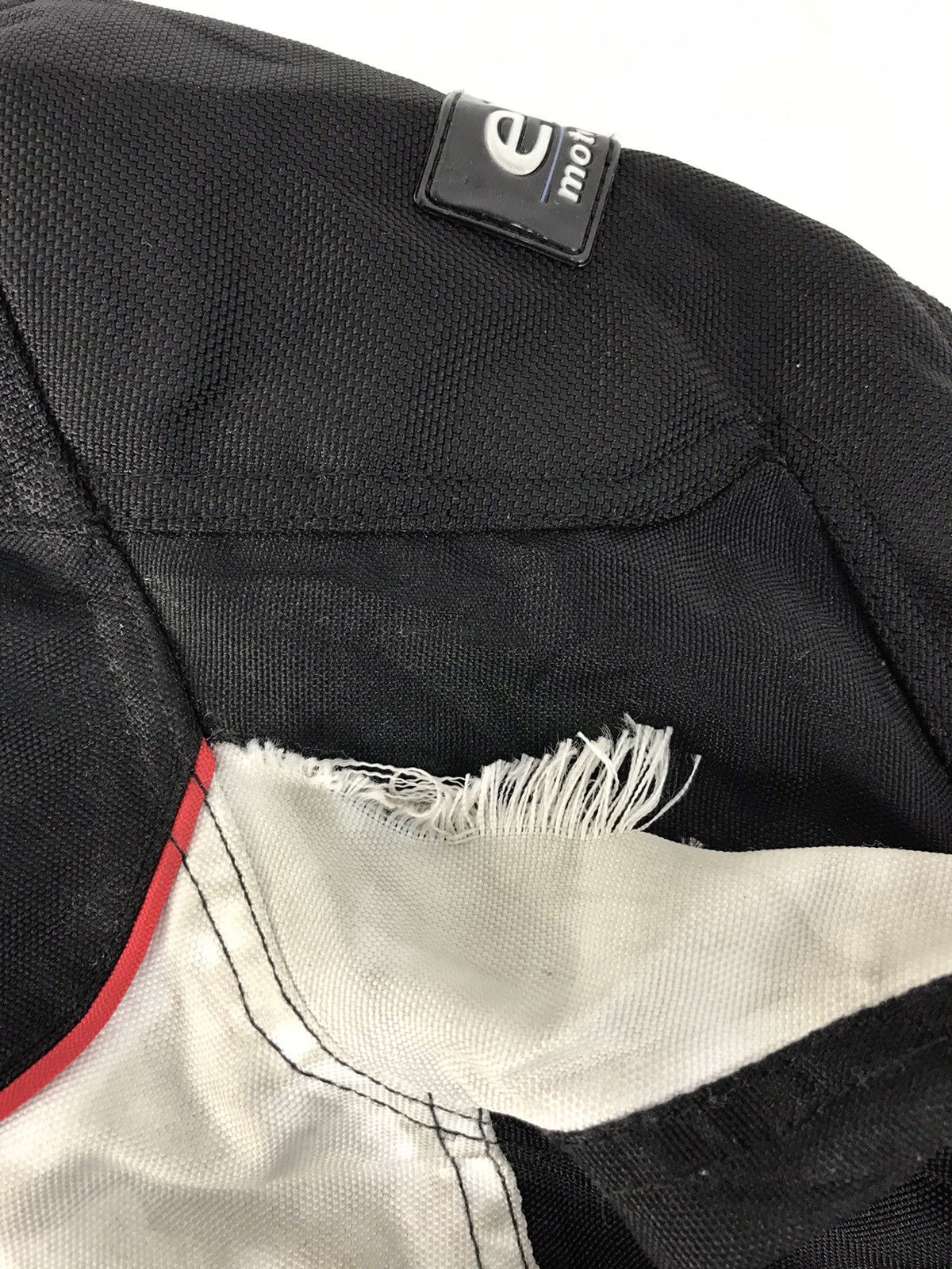 Other ELF Motor Sport Biker Riding Absorbent Guard Suit Racing Size US L / EU 52-54 / 3 - 16 Thumbnail