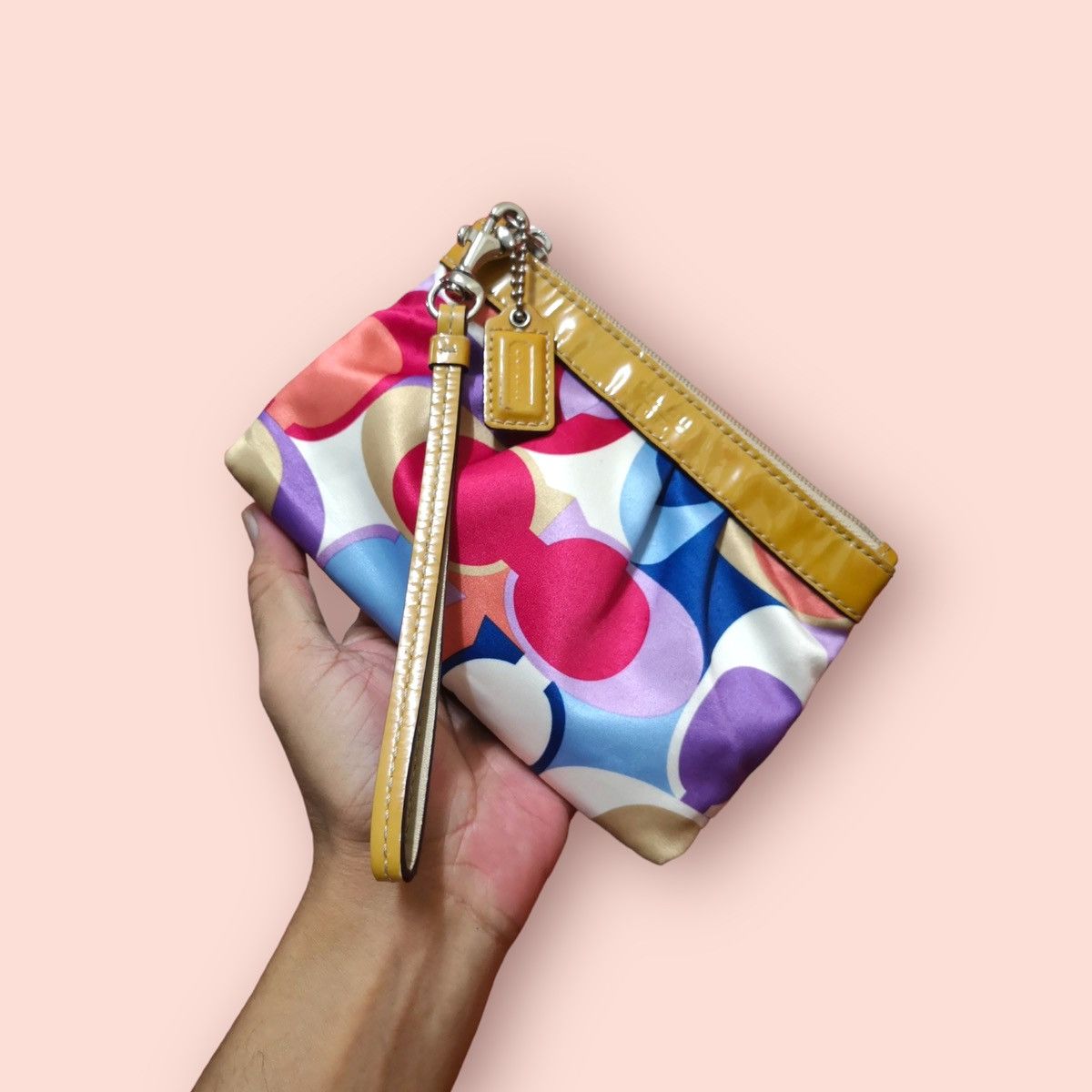 Coach × Designer × Whistles VINTAGE COACH POPPY WRISTLET /PURSE Size ONE SIZE - 7 Thumbnail