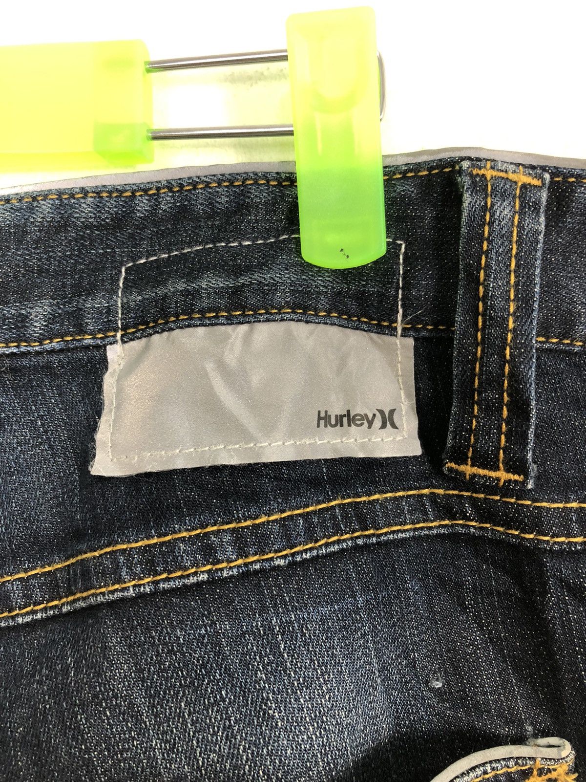 Hurley × Vintage Hurley Distressed Indigo Denim Jeans Unisex Wear Size 34 Size US 34 / EU 50 - 4 Thumbnail