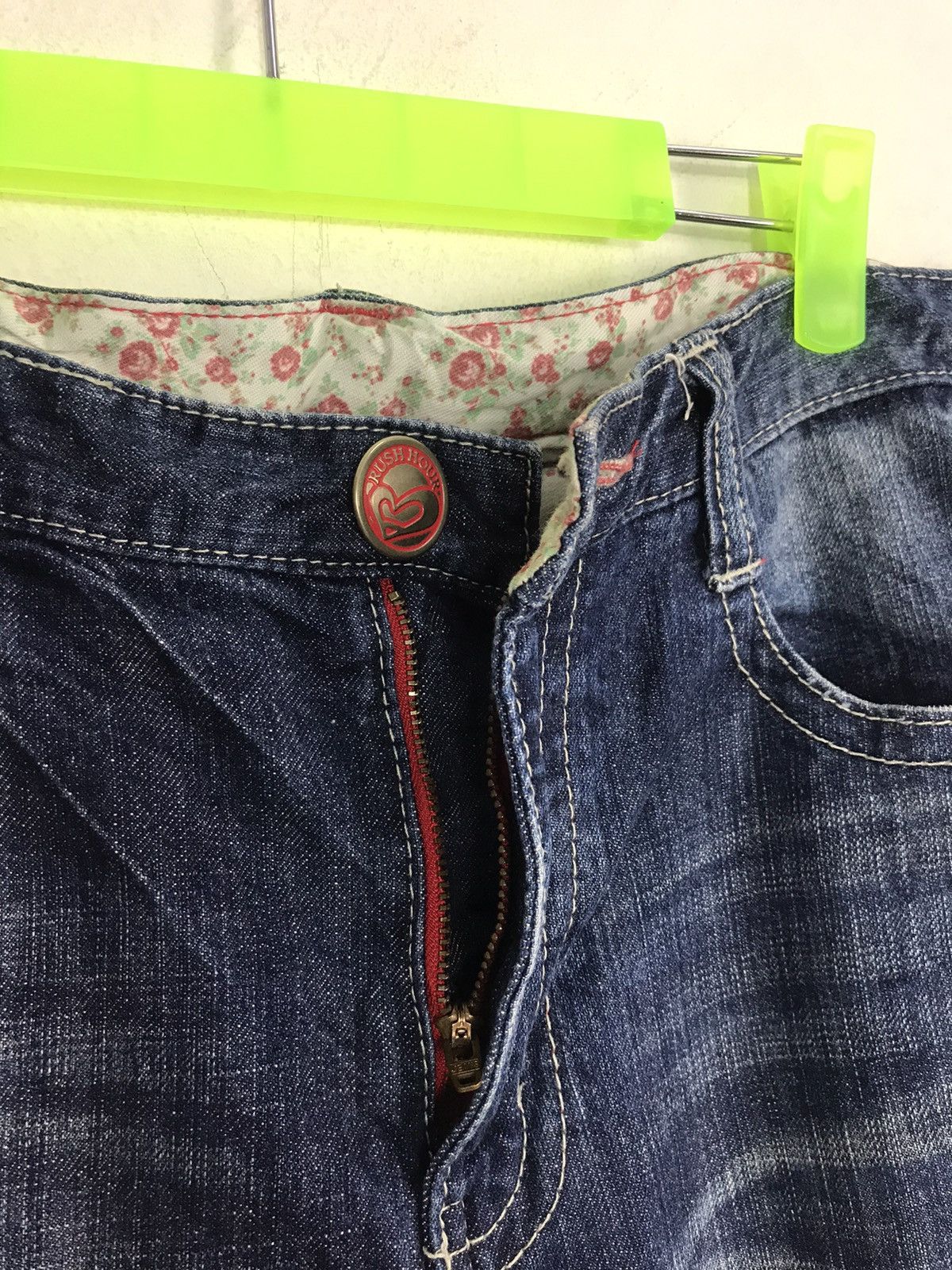 Japanese Brand × Vintage Vintage Rush Hour Japanese Brand Straight Cut Style Floral Size US 32 / EU 48 - 3 Thumbnail