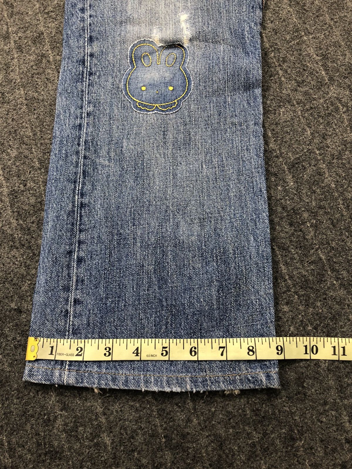 Mickey Mouse × Vintage Mickey Mouse Natural Leader Big Printed Spell Out Patchwork Size US 34 / EU 50 - 16 Thumbnail