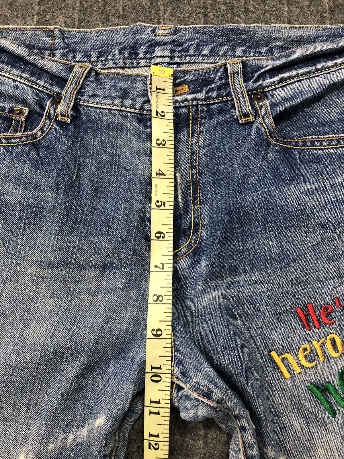 Mickey Mouse × Vintage Mickey Mouse Natural Leader Big Printed Spell Out Patchwork Size US 34 / EU 50 - 14 Thumbnail