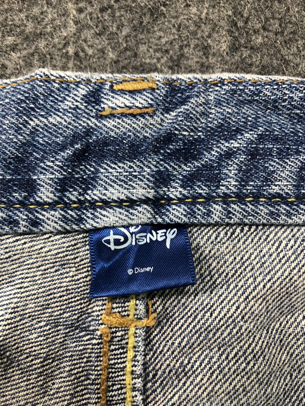Mickey Mouse × Vintage Mickey Mouse Natural Leader Big Printed Spell Out Patchwork Size US 34 / EU 50 - 8 Thumbnail