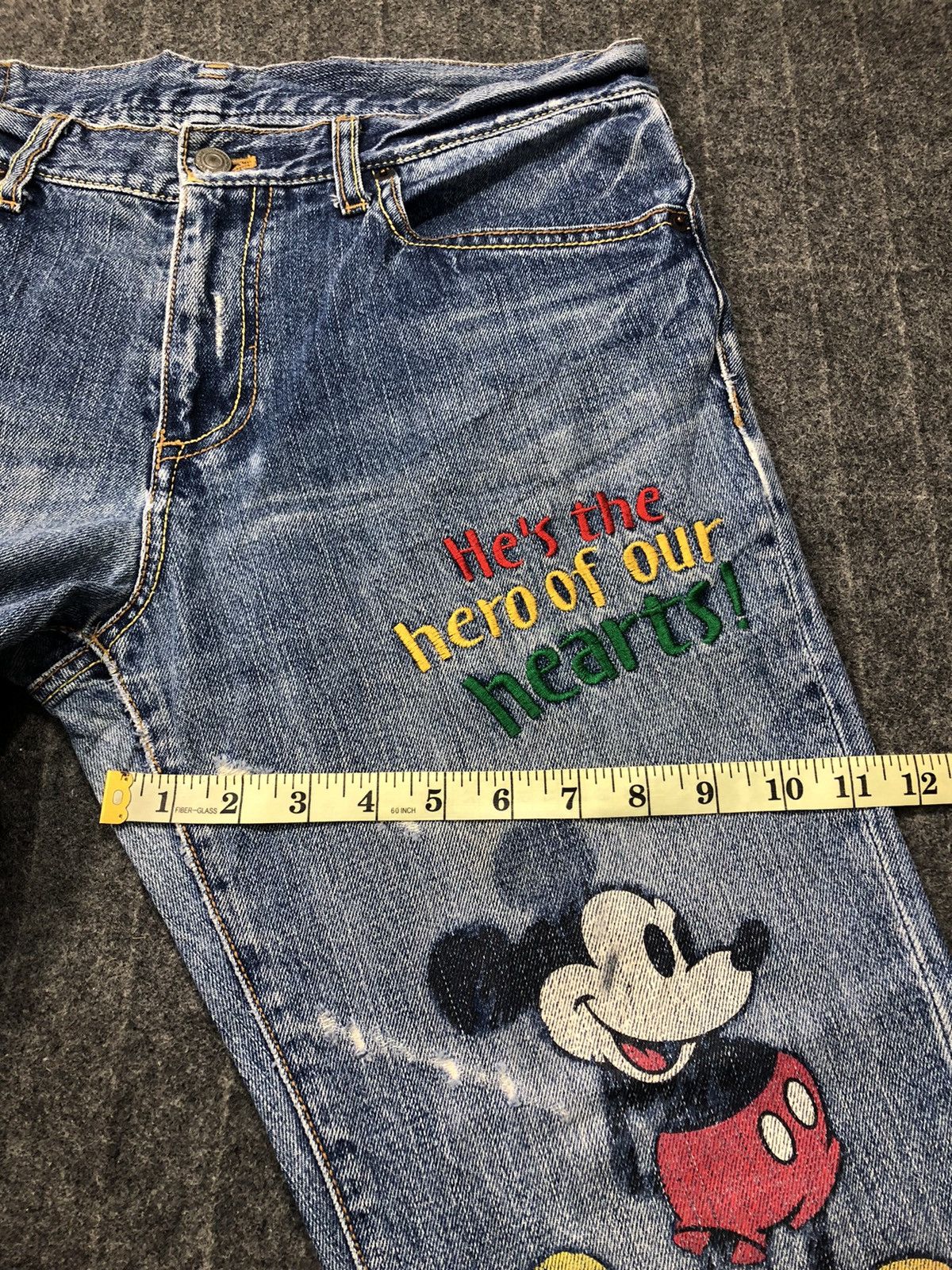 Mickey Mouse × Vintage Mickey Mouse Natural Leader Big Printed Spell Out Patchwork Size US 34 / EU 50 - 15 Thumbnail