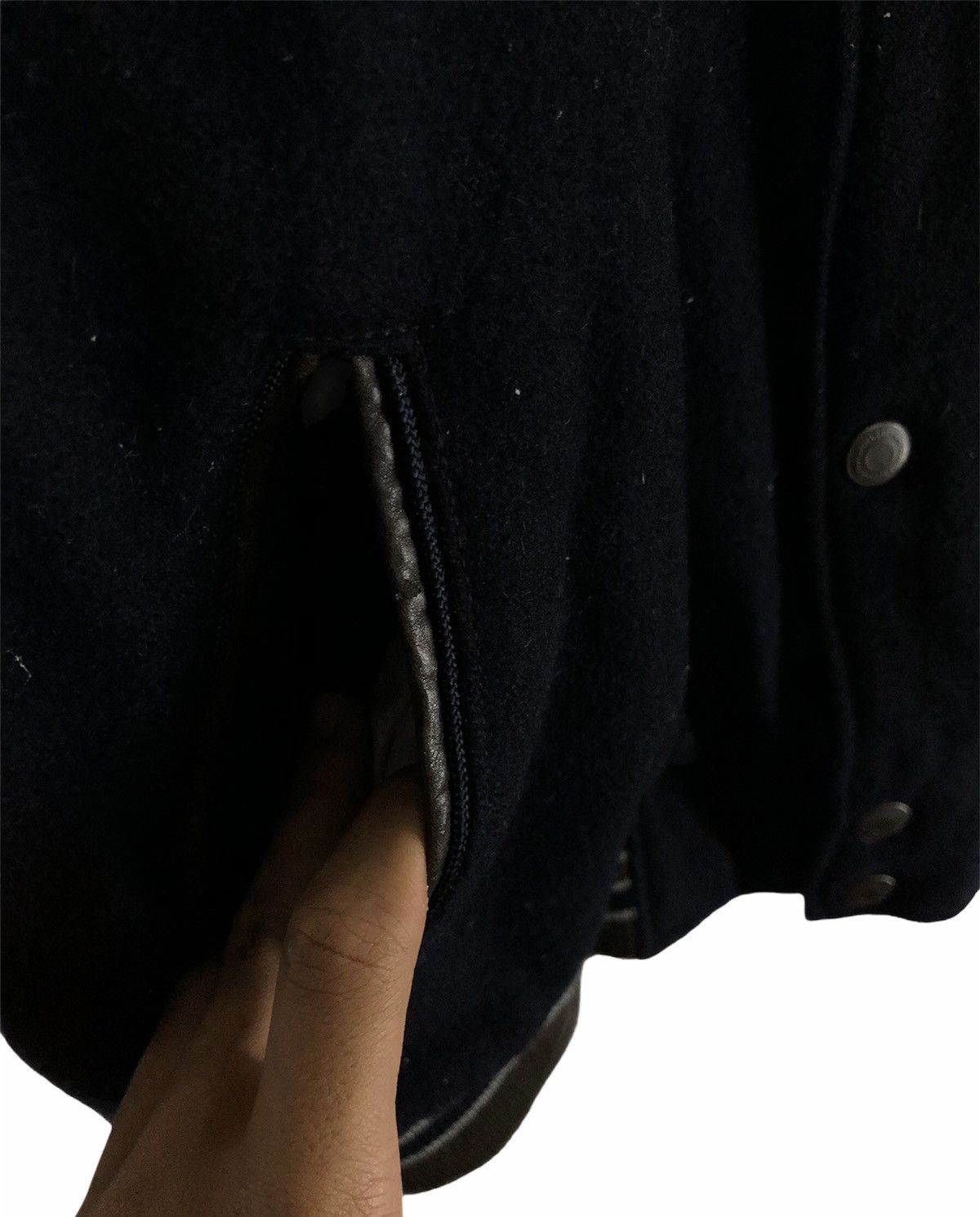 Other Rare unknown destination 90s varsity jacket spel out cw21 Size US L / EU 52-54 / 3 - 12 Thumbnail
