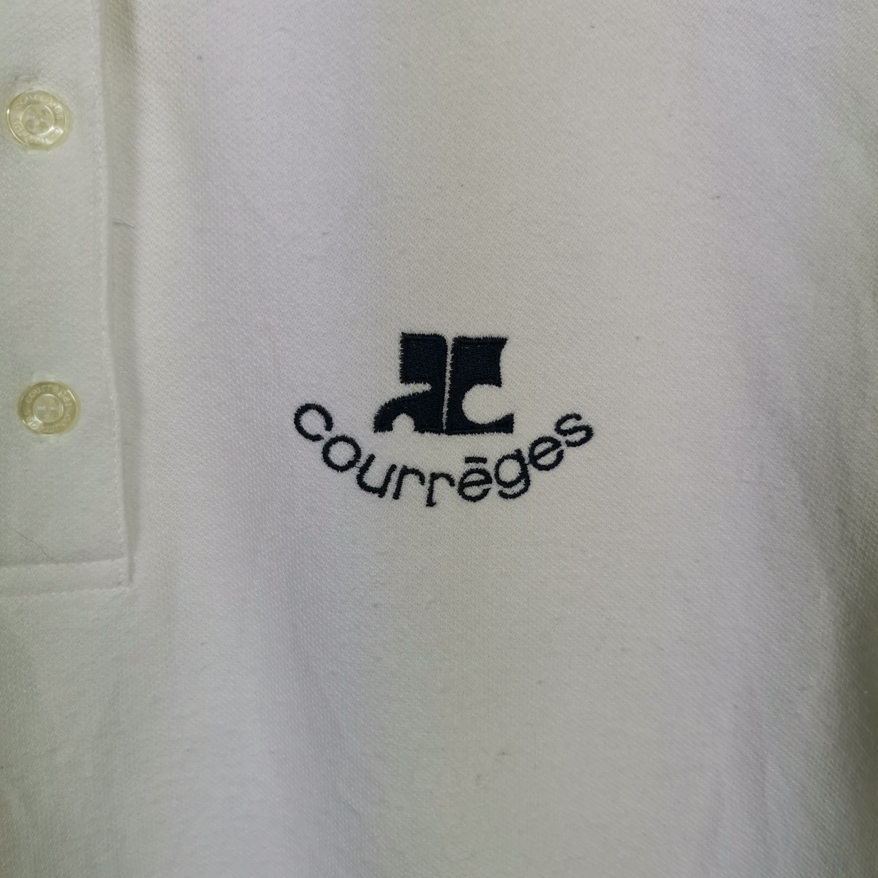 Courreges Vintage Courreges T Shirt Courreges Polo's Tees | BS45766. Size US S / EU 44-46 / 1 - 3 Thumbnail