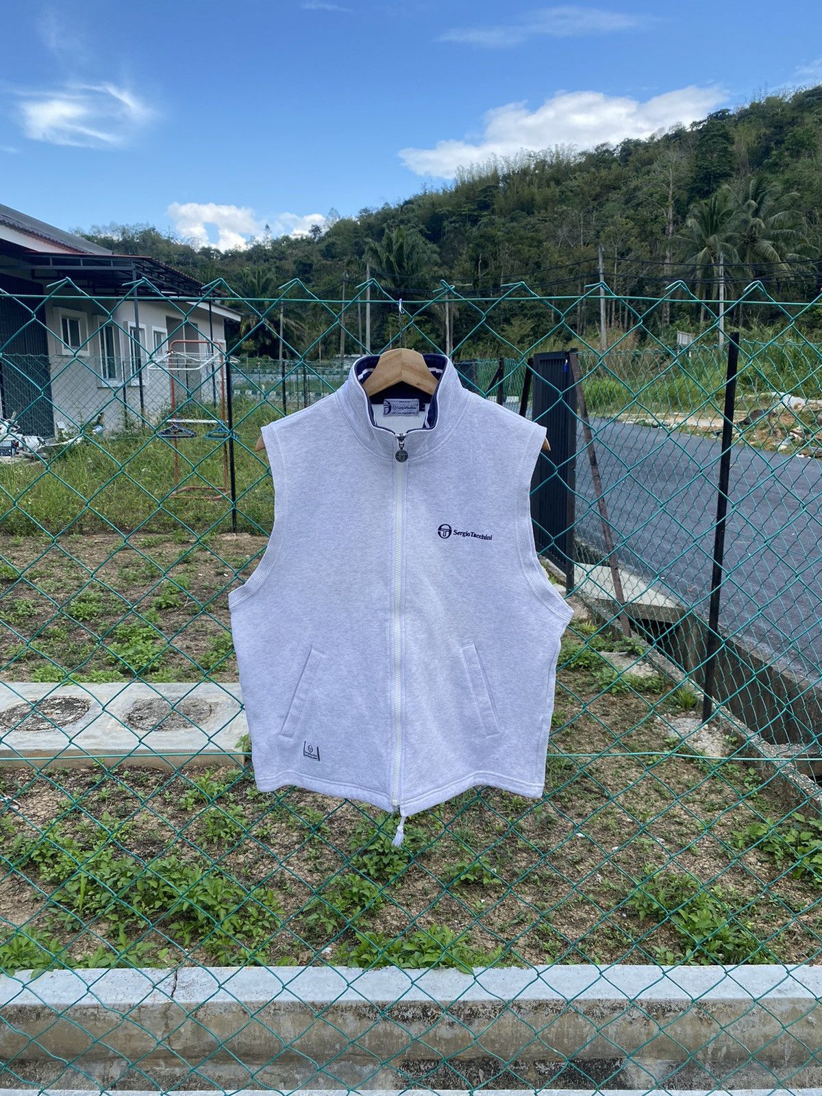Sergio Tacchini × Vintage Vintage Sergio Tacchini Vest Size US L / EU 52-54 / 3 - 1 Thumbnail