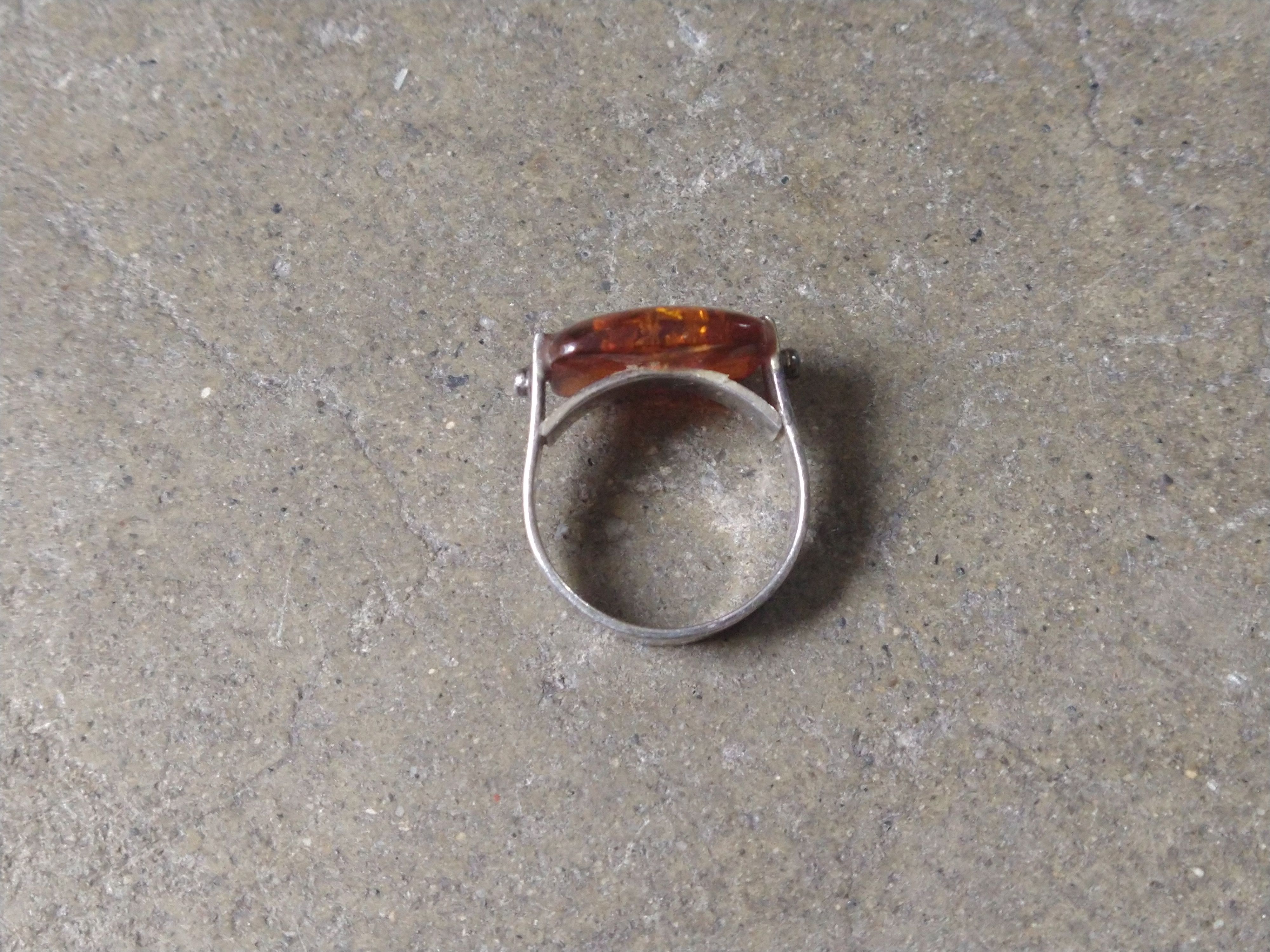 Jewelry Sterling Silver Ring Size 9.25 Orange Amber Modern 6g Size ONE SIZE - 8 Thumbnail