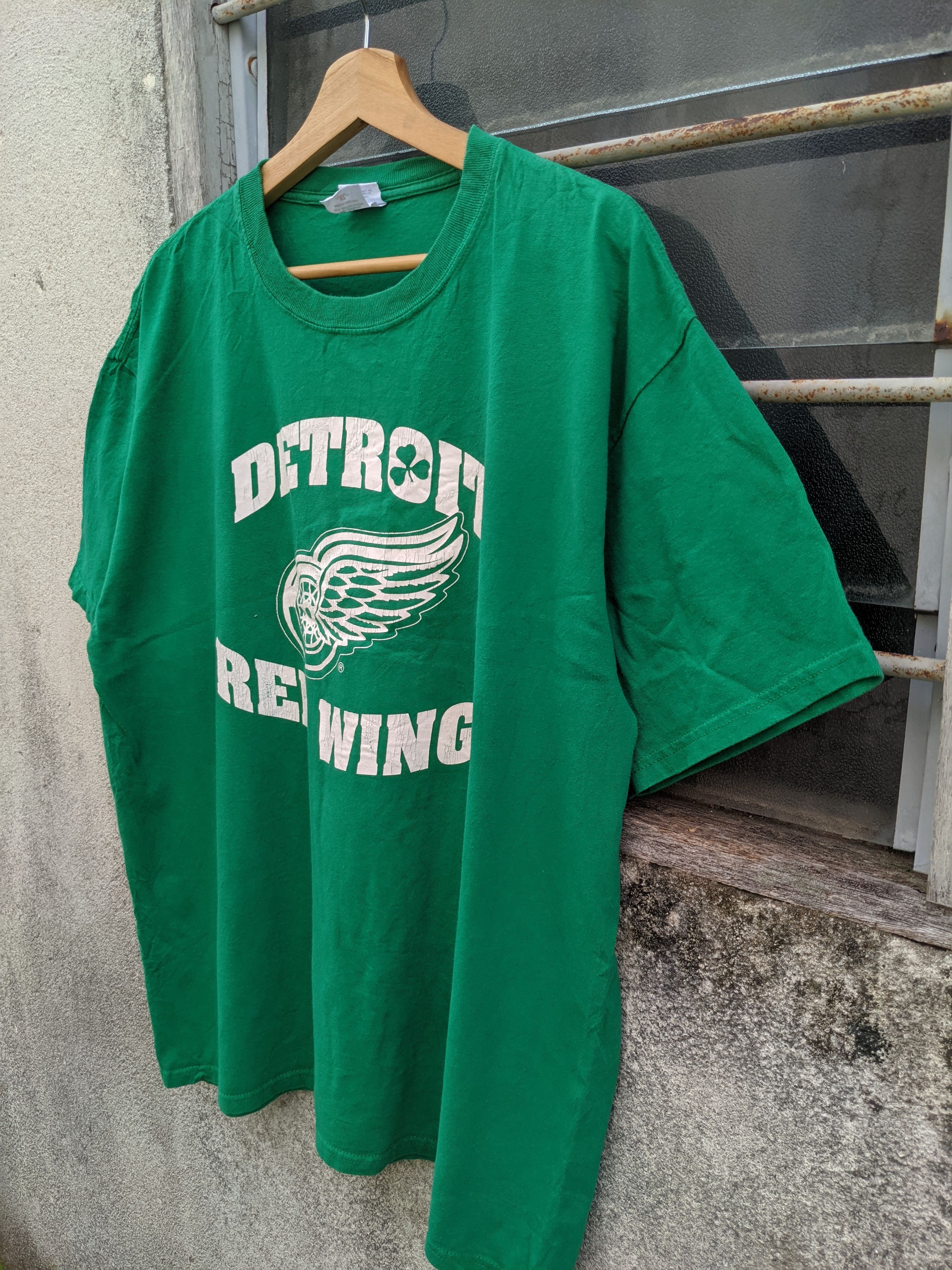 Anvil × NHL × Vintage Vintage Detroit Red Wings Spellout tshirt Size US XL / EU 56 / 4 - 3 Thumbnail