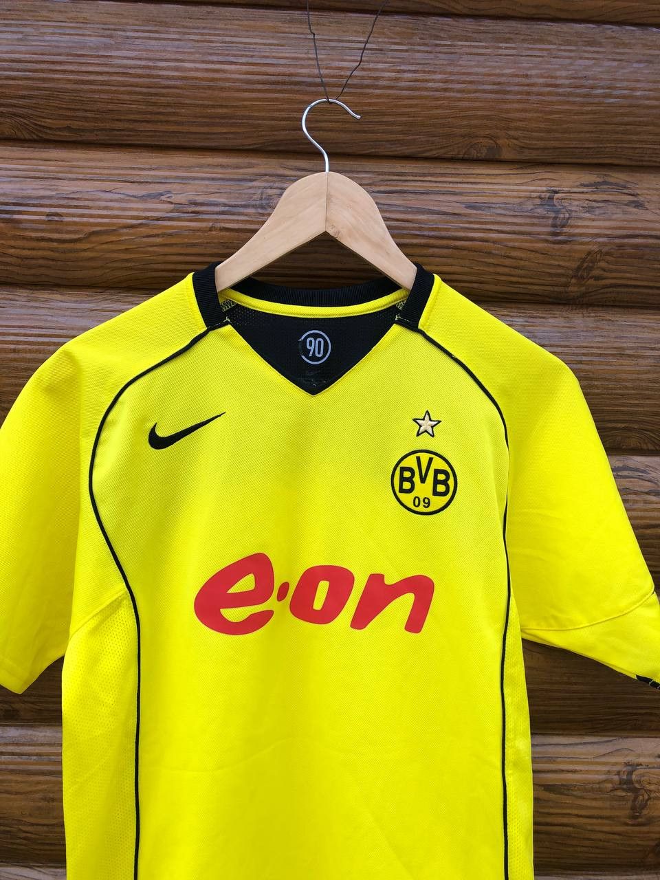 Vintage BORUSSIA DORTMUND 2004/05 FOOTBALL SHIRT SOCCER JERSEY NIKE Size US S / EU 44-46 / 1 - 2 Thumbnail