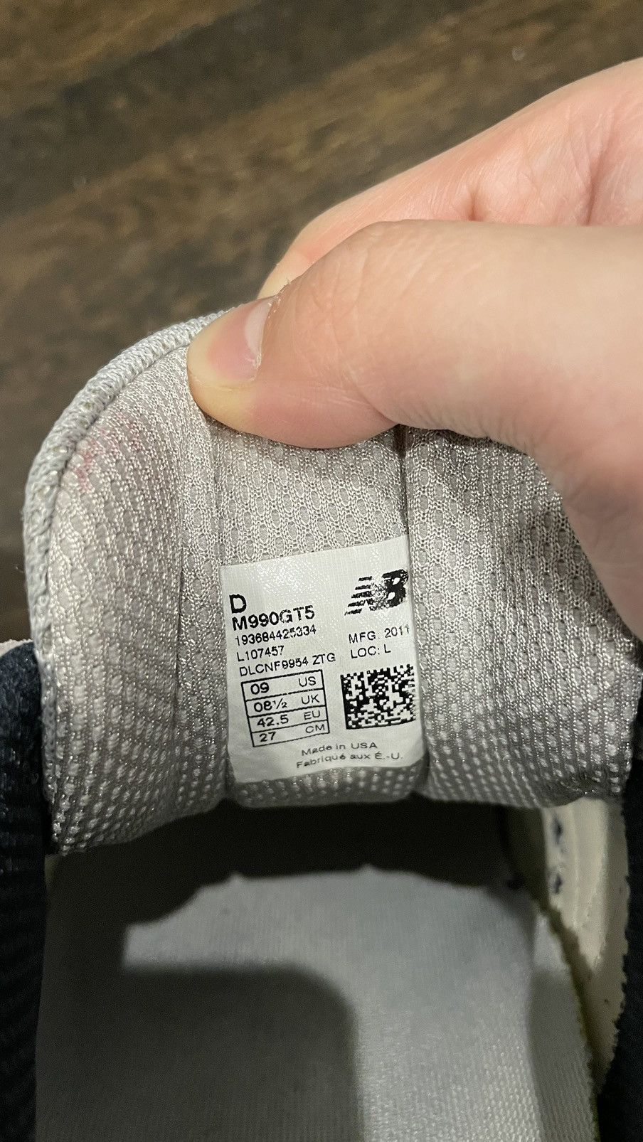 New Balance New Balance 990v5 Gray Suede Navy Size US 9 / EU 42 - 5 Thumbnail