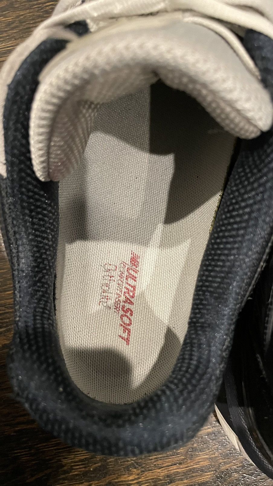 New Balance New Balance 990v5 Gray Suede Navy Size US 9 / EU 42 - 6 Thumbnail
