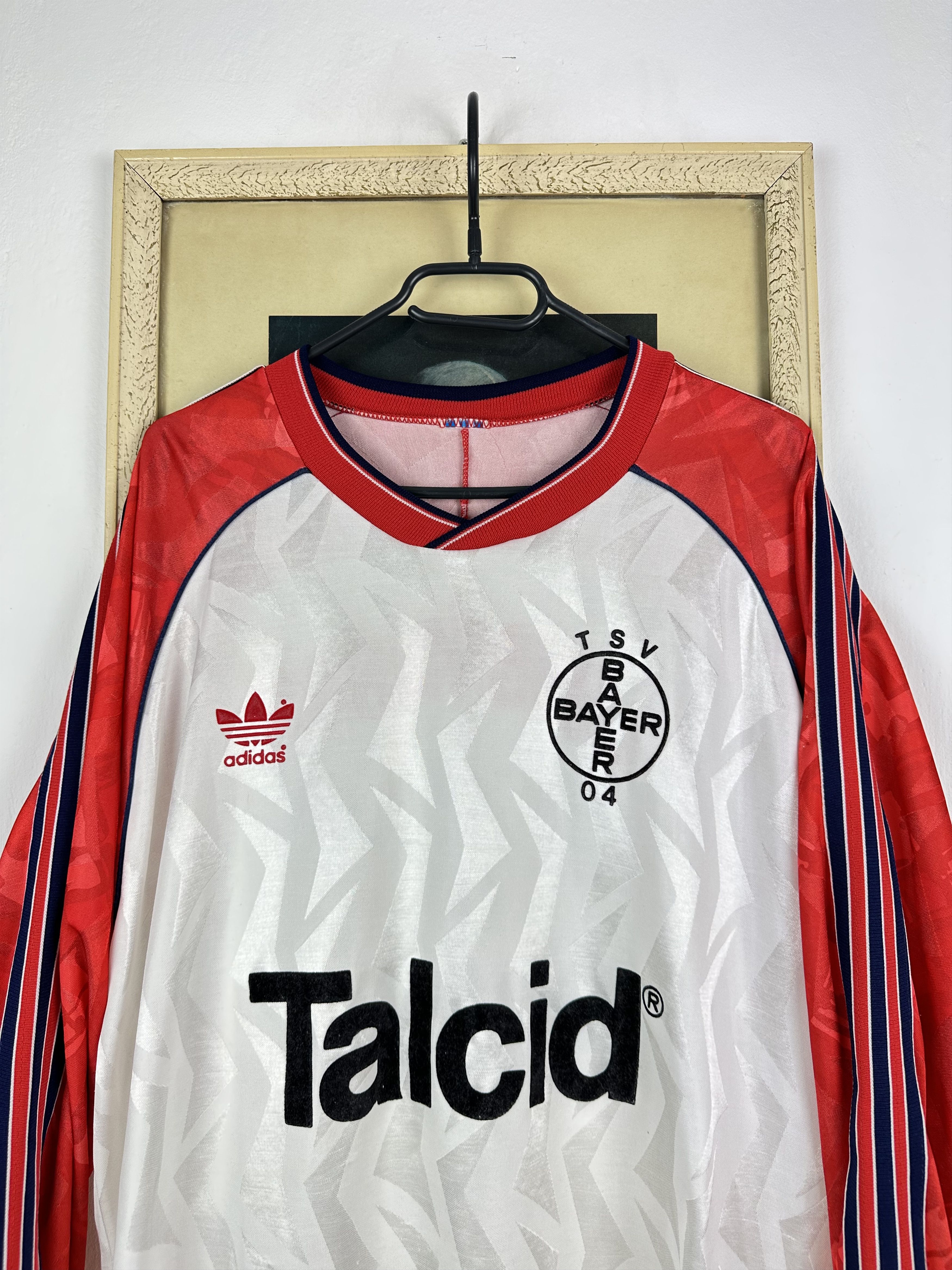 Adidas Bayer 04 Leverkusen football Soccer Shirt 1992 Jersey RARE Size US XL / EU 56 / 4 - 2 Thumbnail