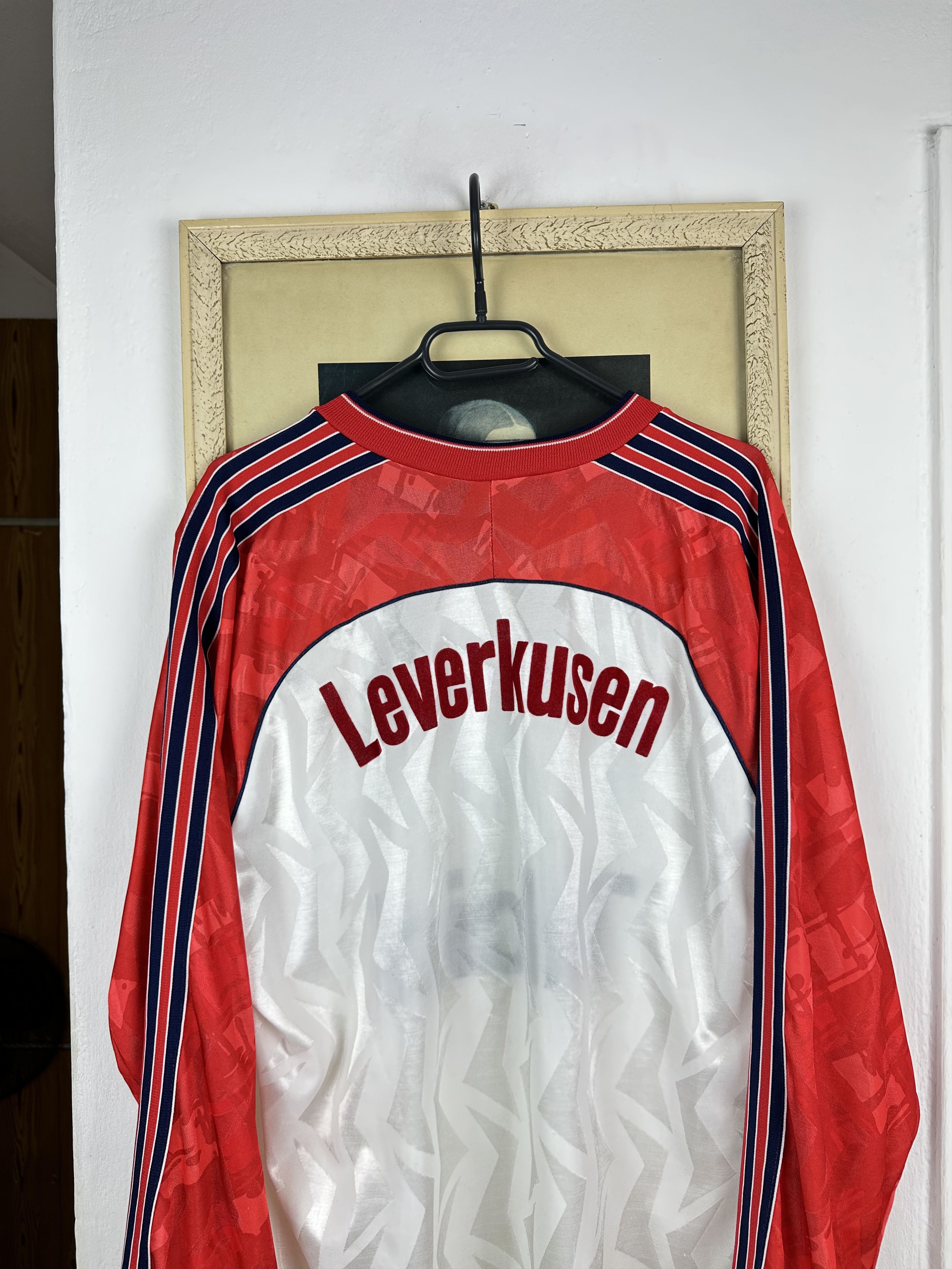 Adidas Bayer 04 Leverkusen football Soccer Shirt 1992 Jersey RARE Size US XL / EU 56 / 4 - 16 Thumbnail