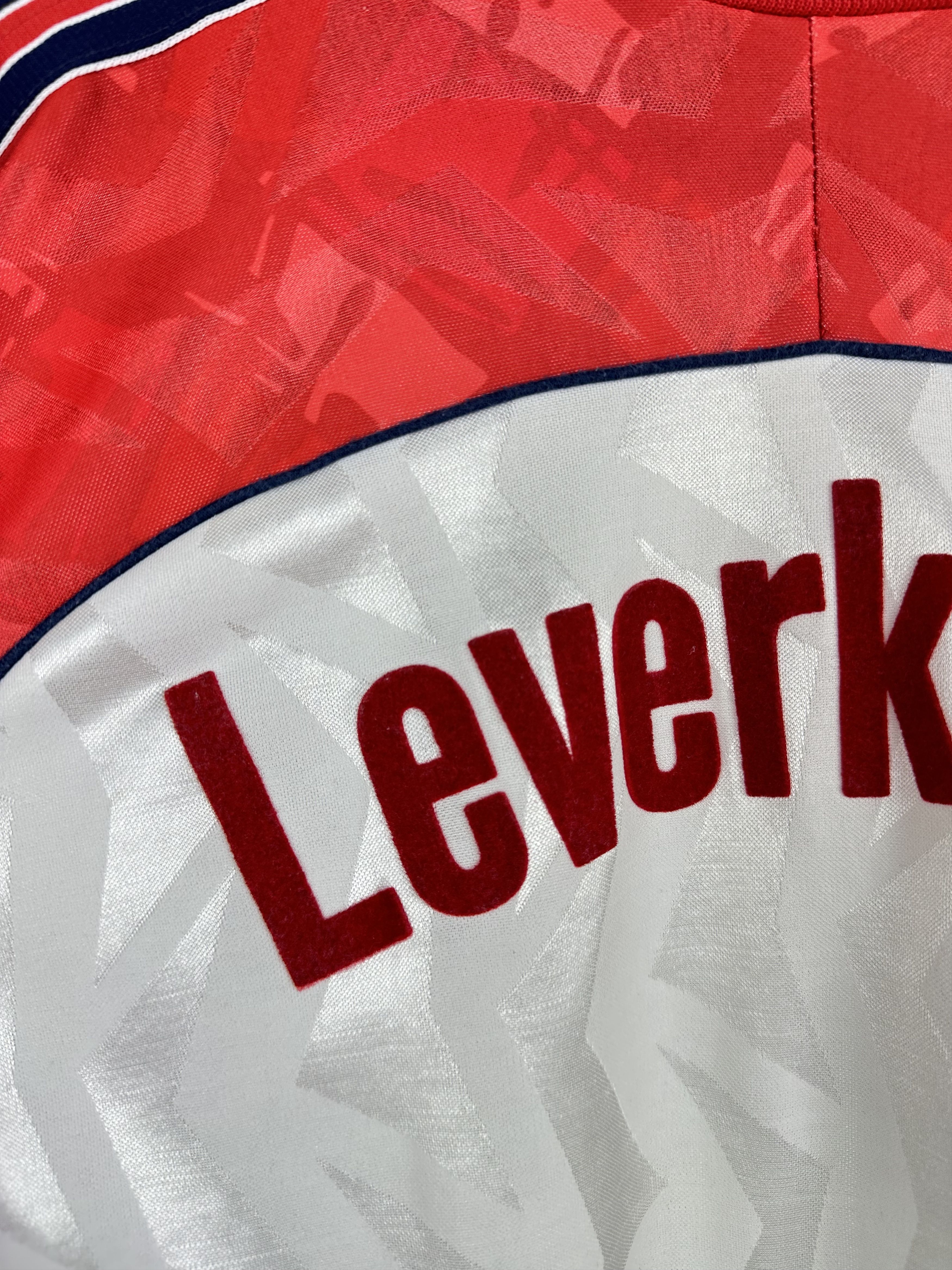 Adidas Bayer 04 Leverkusen football Soccer Shirt 1992 Jersey RARE Size US XL / EU 56 / 4 - 13 Thumbnail