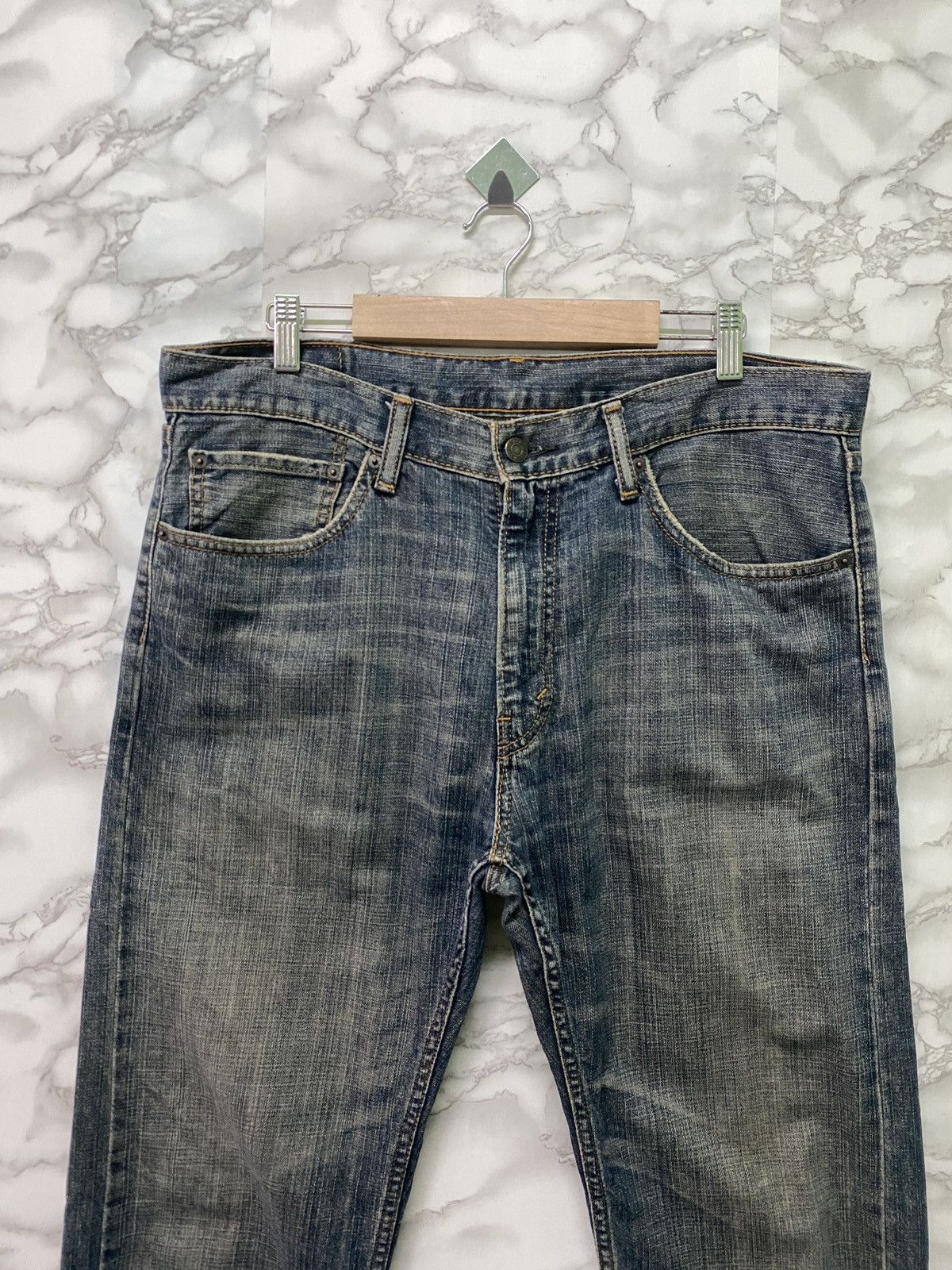 Levi's × Levi's Vintage Clothing Vintage LEVIS 505 Mid Blue Distressed Jeans -L17 Size US 35 - 3 Thumbnail