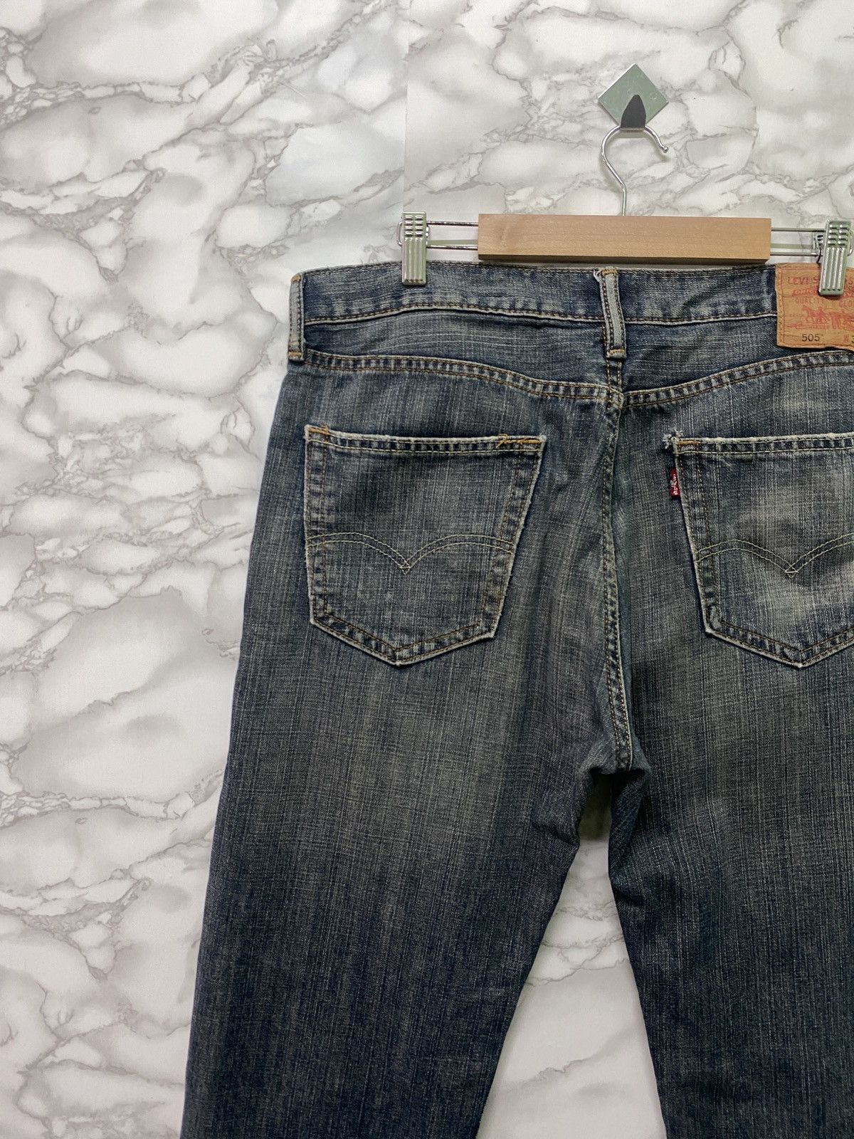 Levi's × Levi's Vintage Clothing Vintage LEVIS 505 Mid Blue Distressed Jeans -L17 Size US 35 - 11 Thumbnail