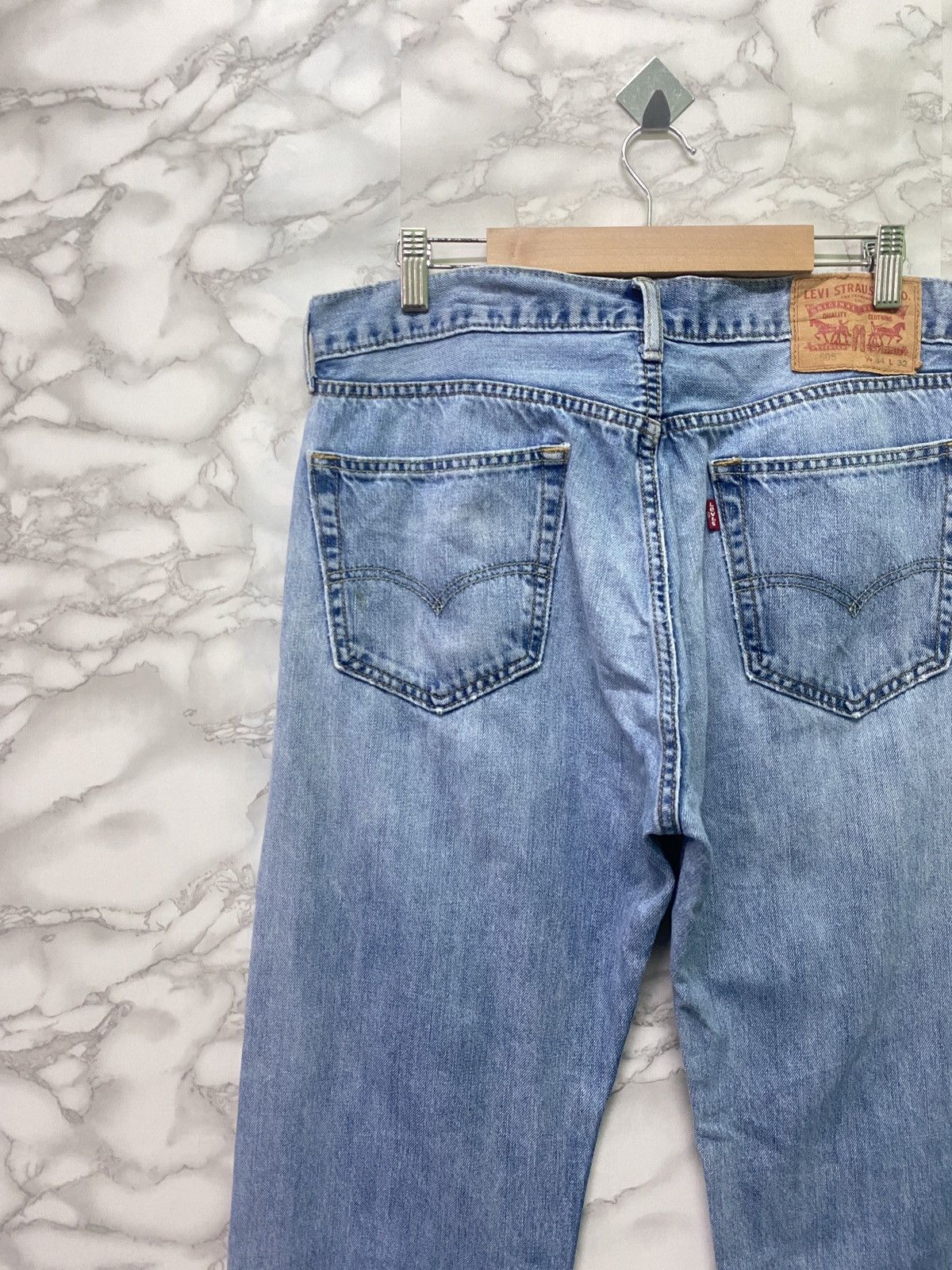 Levi's × Vintage Vintage LEVIS 505 Light Wash Distressed Jeans - L5 Size US 33 - 9 Thumbnail