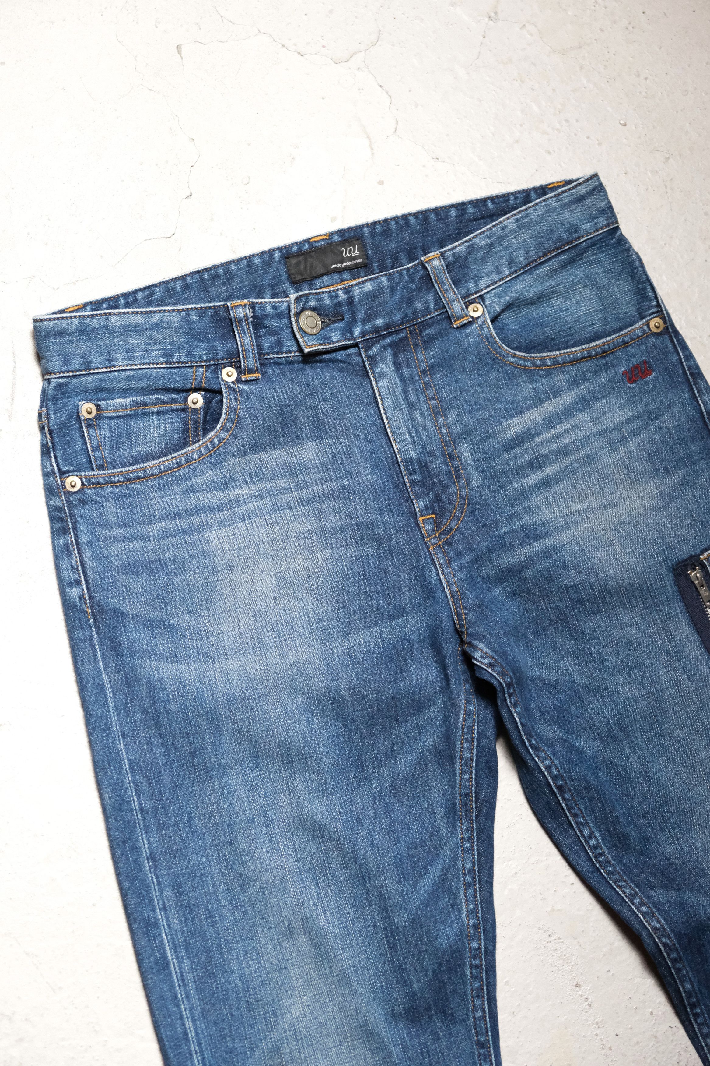 Undercover × Uniqlo Undercover x UNIQLO Skinny Blue Denim Jeans Size US 31 - 2 Thumbnail