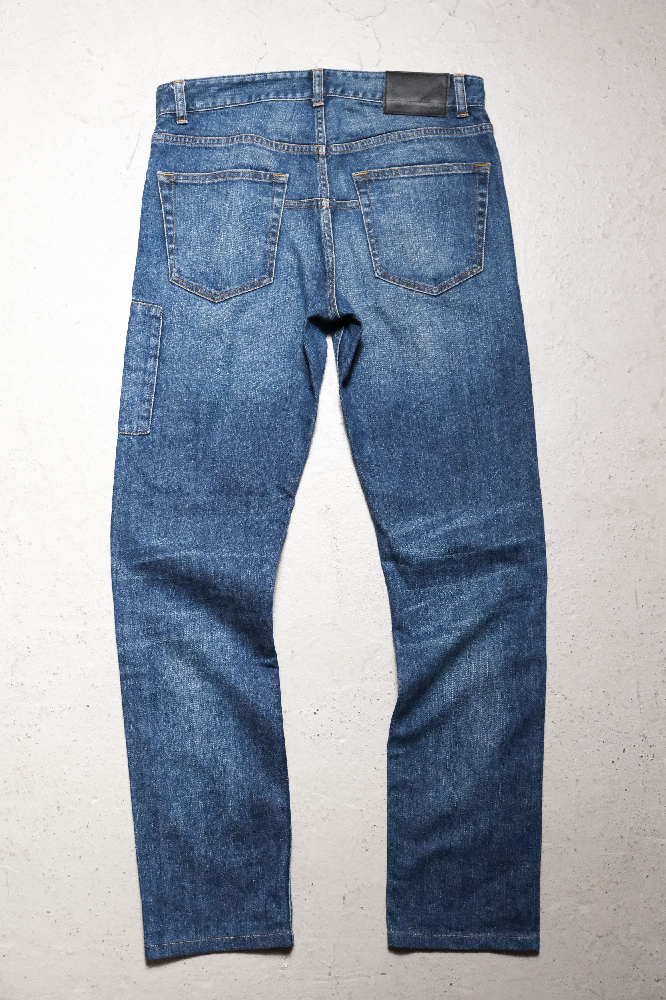 Undercover × Uniqlo Undercover x UNIQLO Skinny Blue Denim Jeans Size US 31 - 7 Thumbnail
