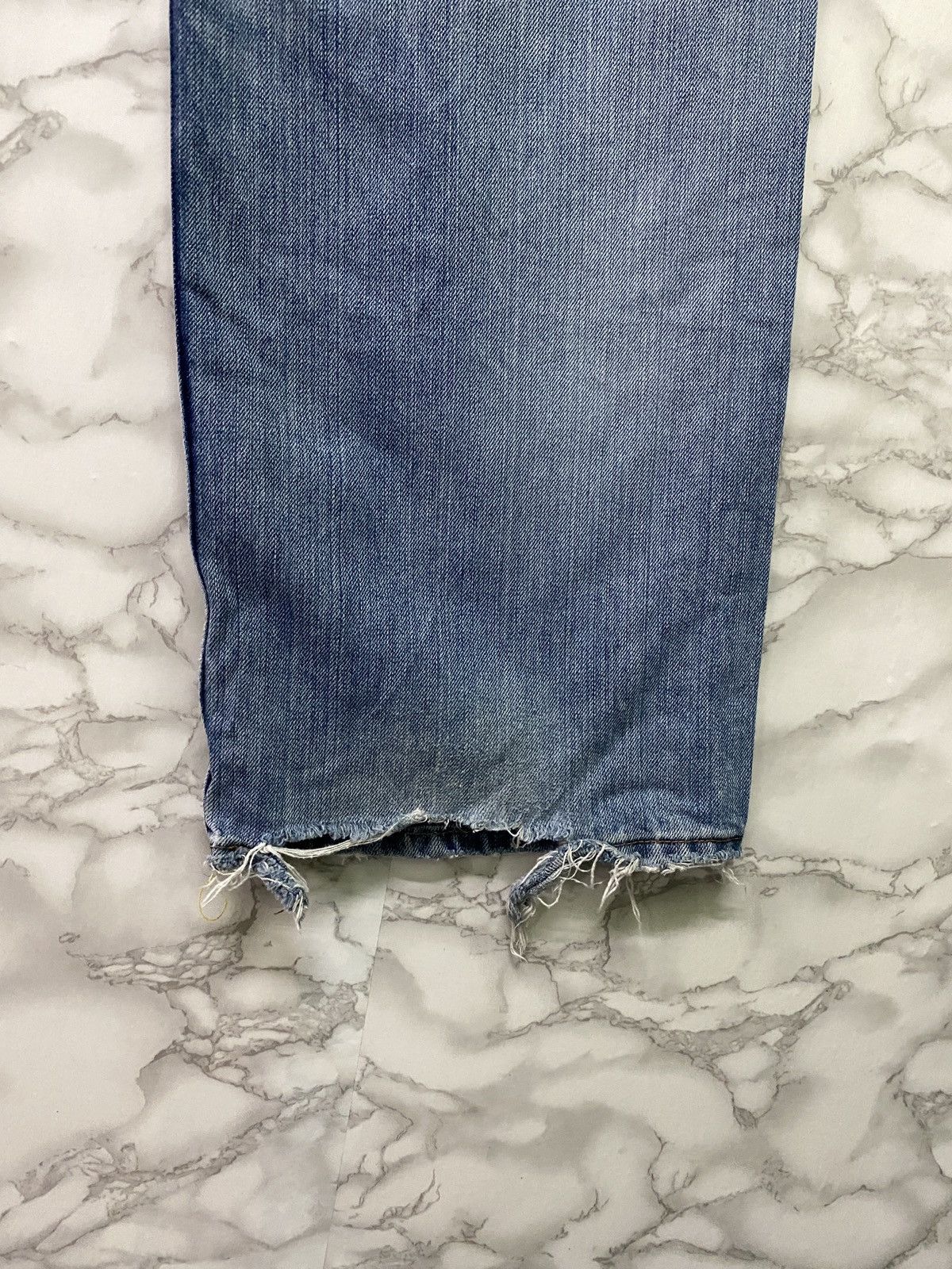 Levi's × Vintage Vintage 90s LEVIS 569 Loose Straight Distressed Jean - L2 Size US 32 / EU 48 - 17 Thumbnail