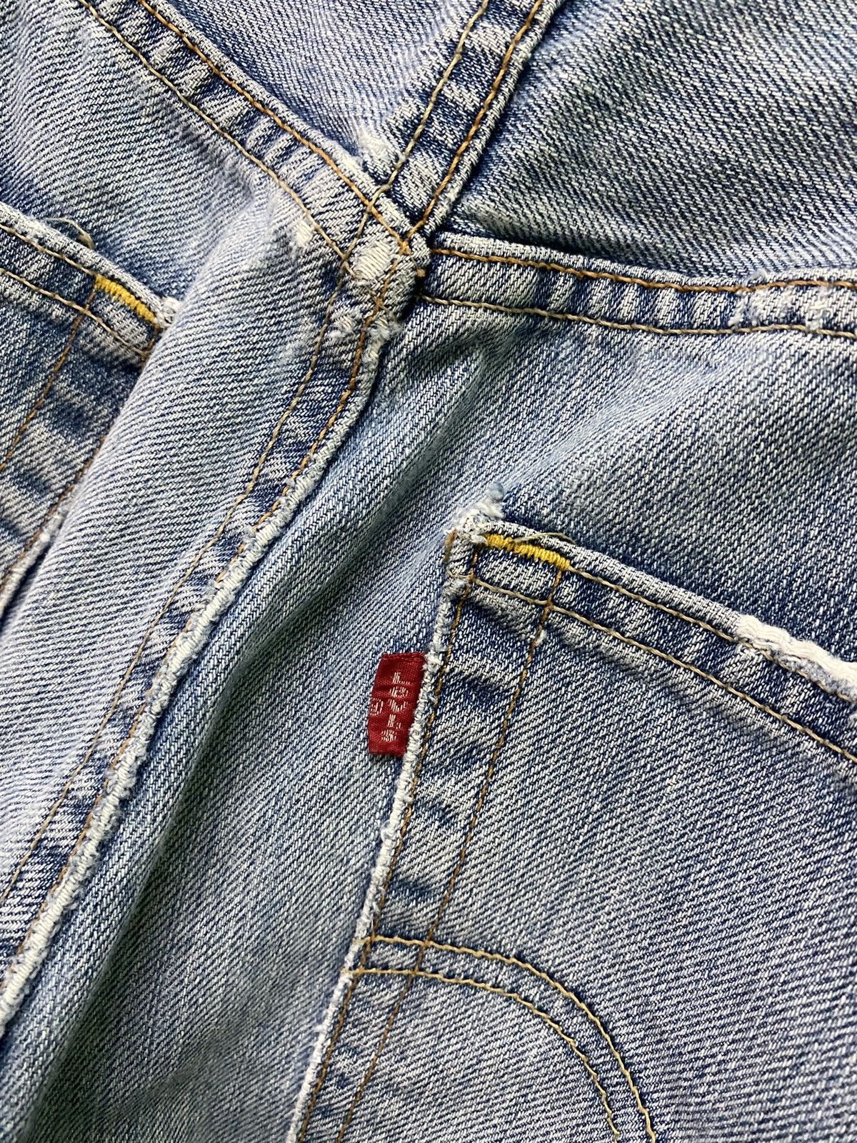 Levi's × Vintage Vintage 90s LEVIS 569 Loose Straight Distressed Jean - L2 Size US 32 / EU 48 - 20 Thumbnail
