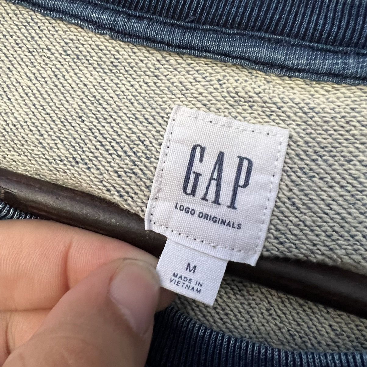Japanese Brand VINTAGE GAP LOGO ORIGINALS OVERPRINT SWEATSHIRT CREWNECK Size US M / EU 48-50 / 2 - 14 Thumbnail
