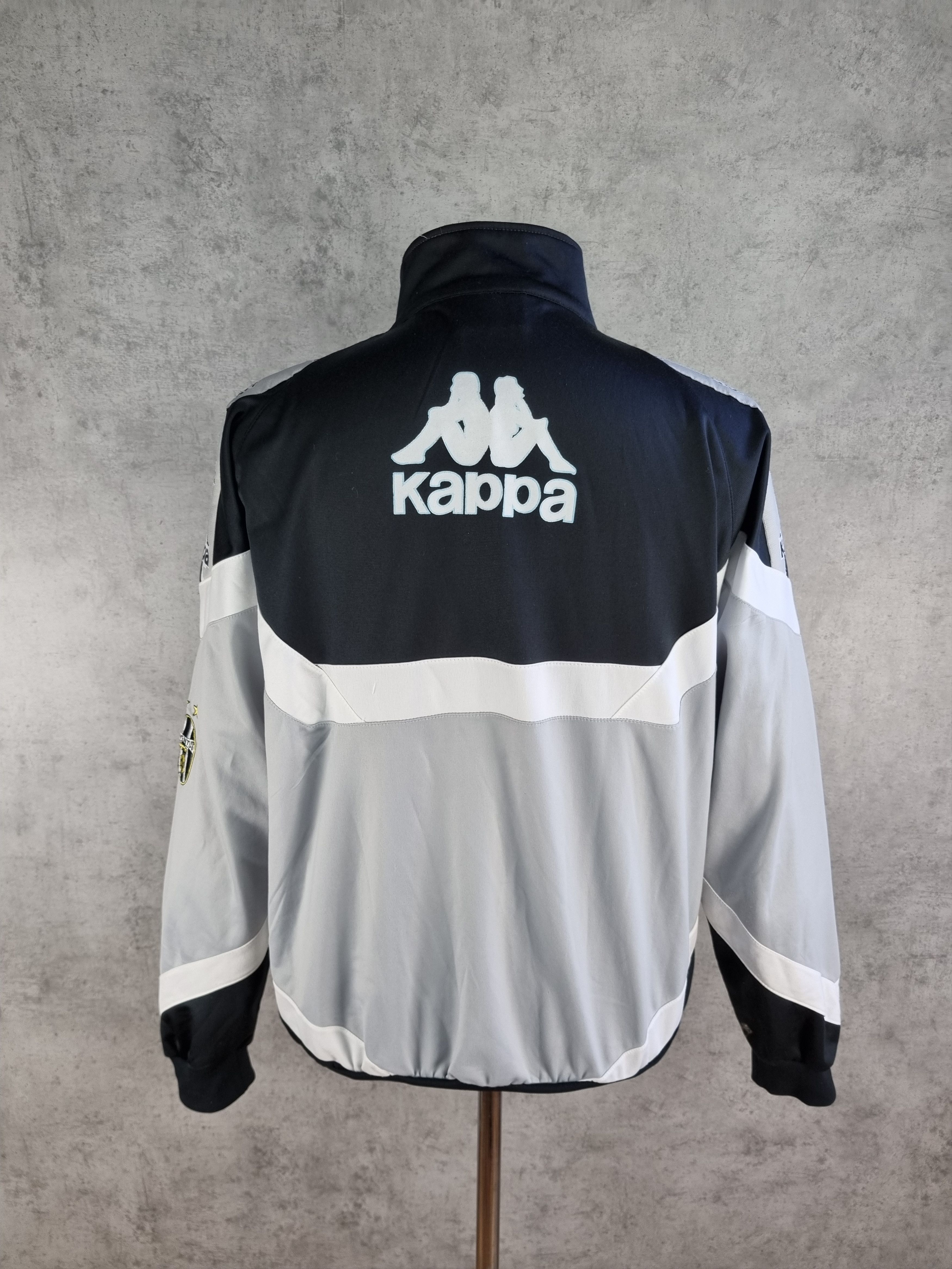 Kappa × Vintage 90s Kappa Rare Juventus Track top made in Italy Size US M / EU 48-50 / 2 - 7 Thumbnail