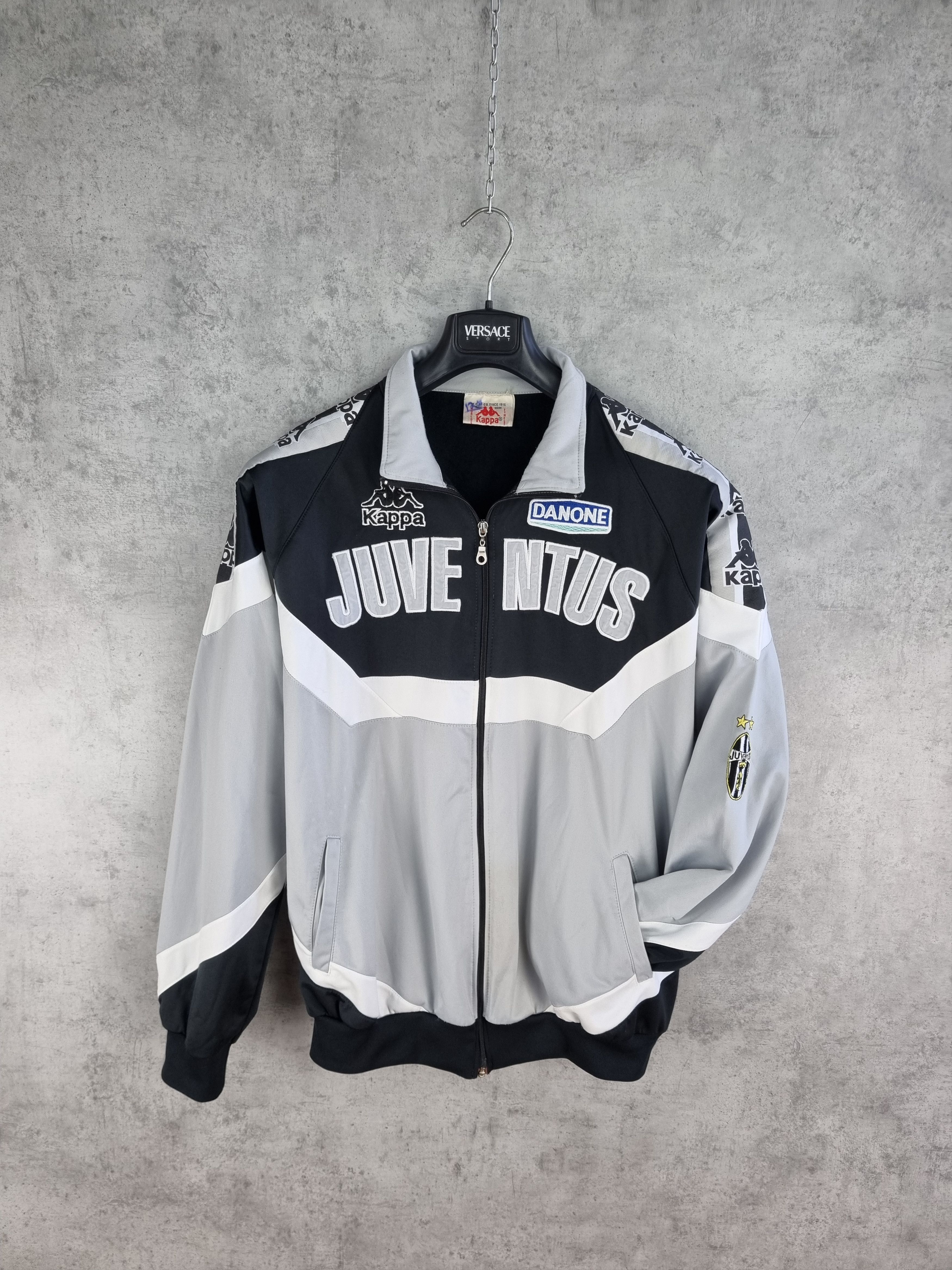 Kappa × Vintage 90s Kappa Rare Juventus Track top made in Italy Size US M / EU 48-50 / 2 - 4 Thumbnail