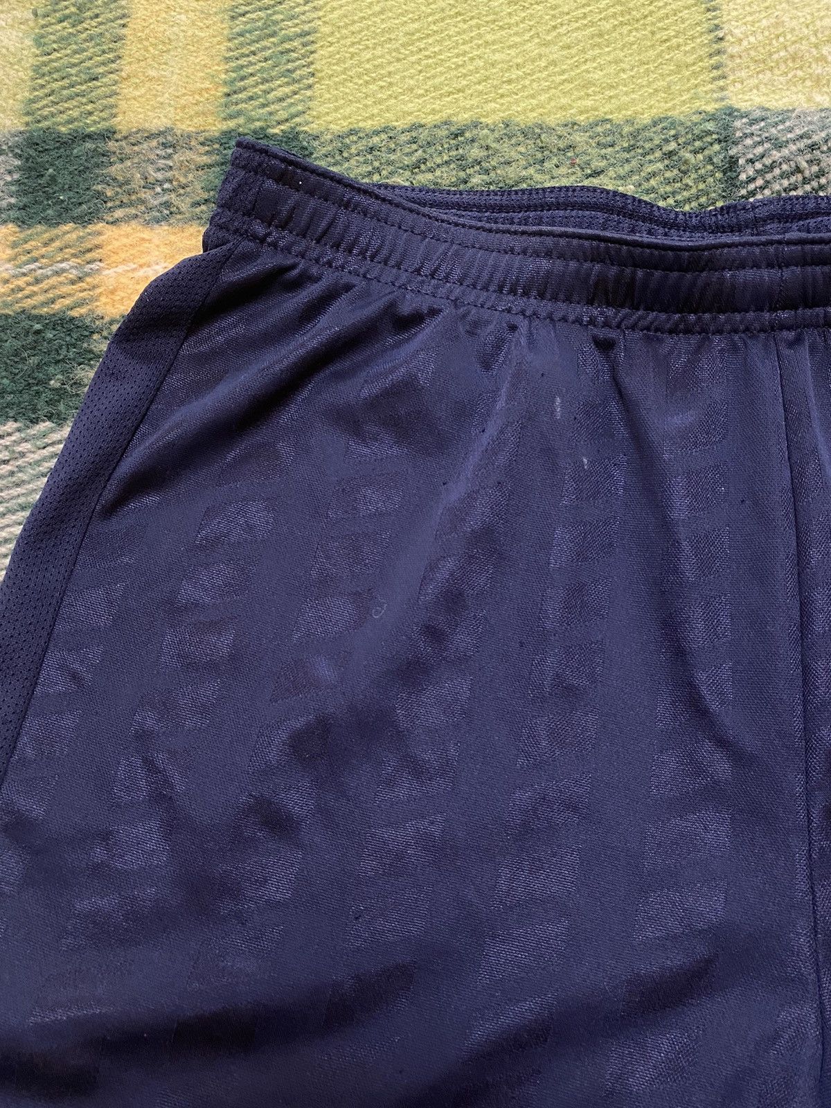 Nike Vintage Nike shorts streetwear swoosh casual y2k size M Size US 32 / EU 48 - 2 Thumbnail