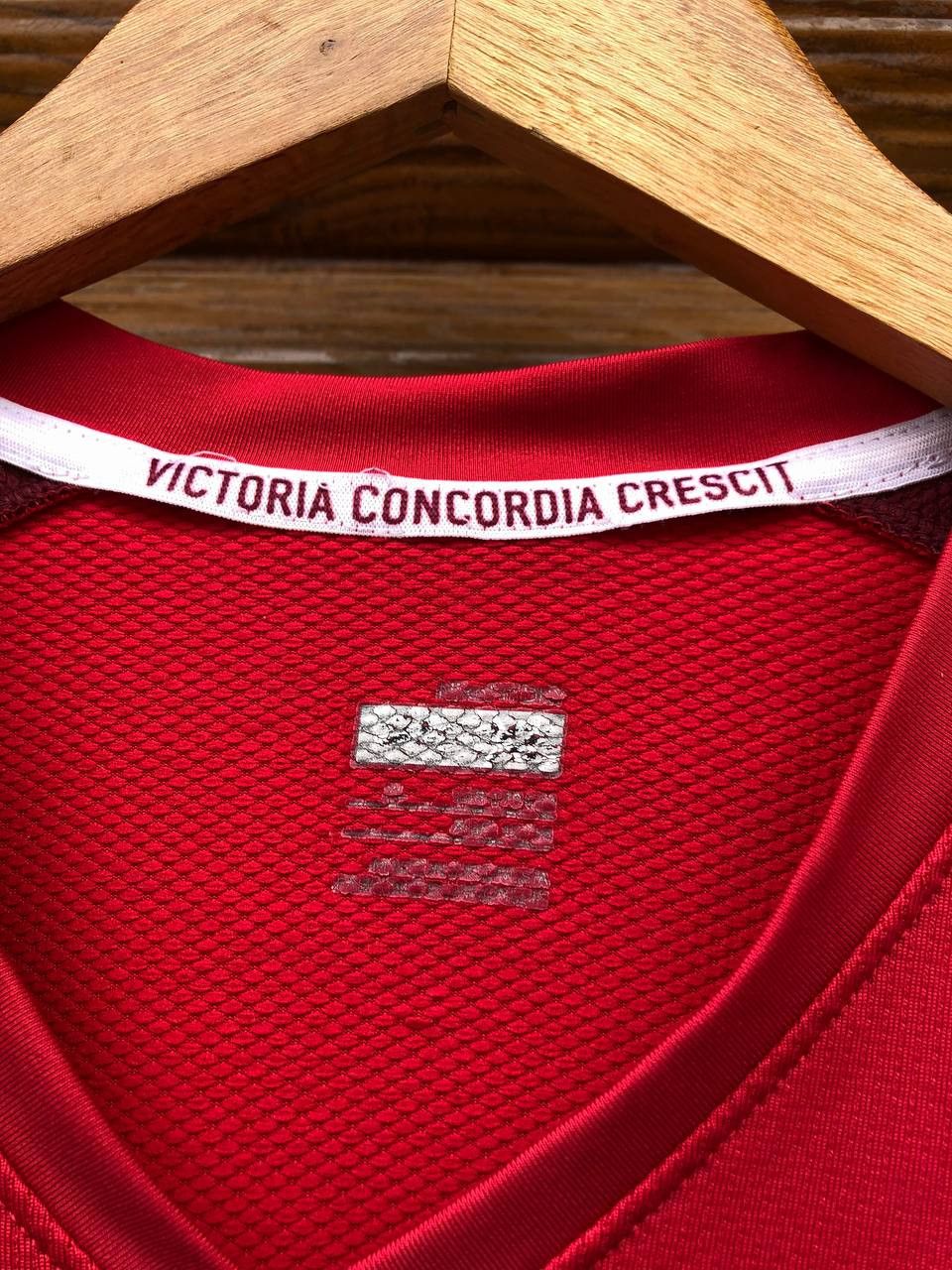 Nike ARSENAL LONDON HOME FOOTBALL SHIRT SOCCER JERSEY NIKE Size US S / EU 44-46 / 1 - 8 Thumbnail
