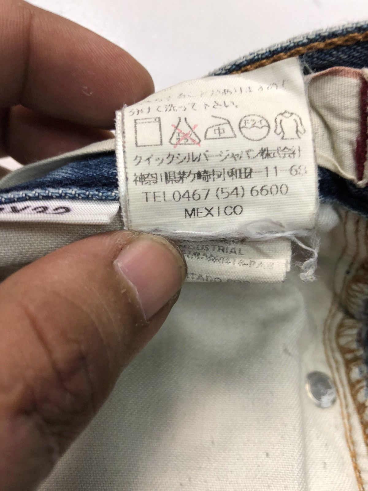 Quicksilver × Vintage VINTAGE QUICKSILVER DISSTRESSED BLUE WASH DENIM Size US 29 - 14 Thumbnail