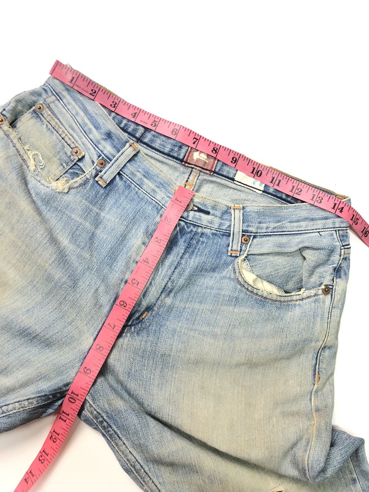 Quicksilver × Vintage VINTAGE QUICKSILVER DISSTRESSED BLUE WASH DENIM Size US 29 - 21 Thumbnail