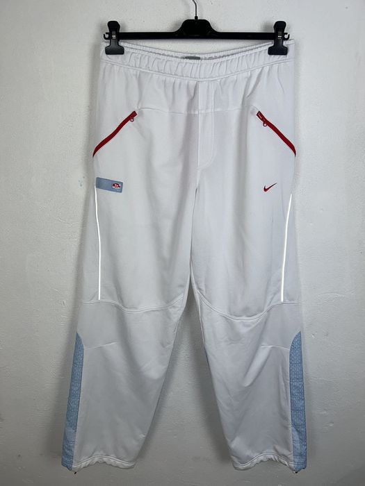 Nike 00s Vintage Nike Y2K TN+ Reflective Rare Sweatpants In White