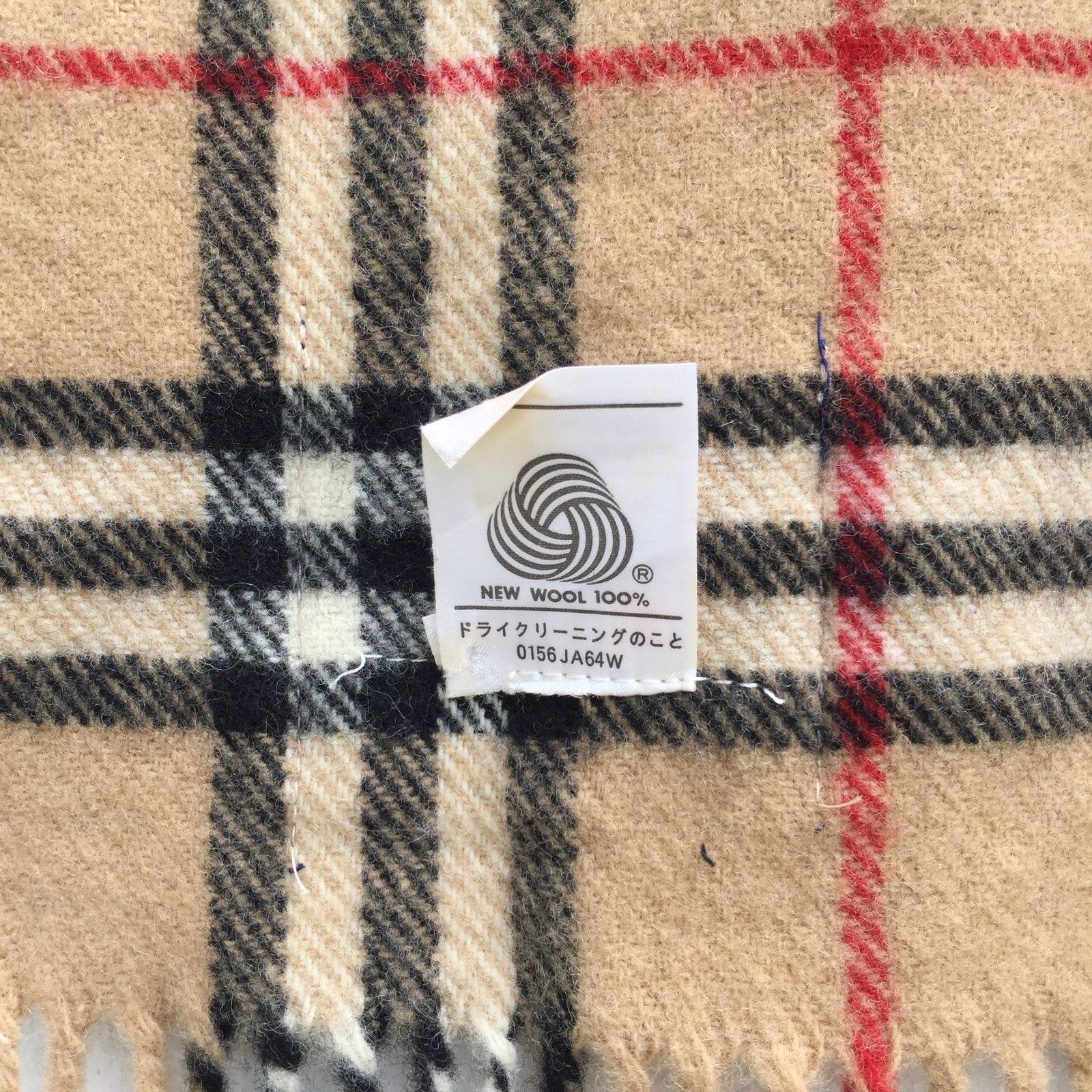 Burberry OG Burberrys 🇬🇧 Nova Check Cashmere Big Table Desk Size ONE SIZE - 6 Thumbnail