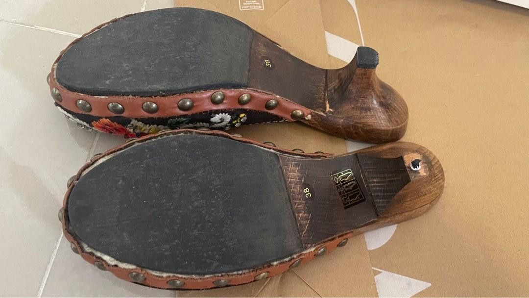 Miu Miu Miu Miu vintage wooden clogs Size US 8 / IT 38 - 3 Thumbnail