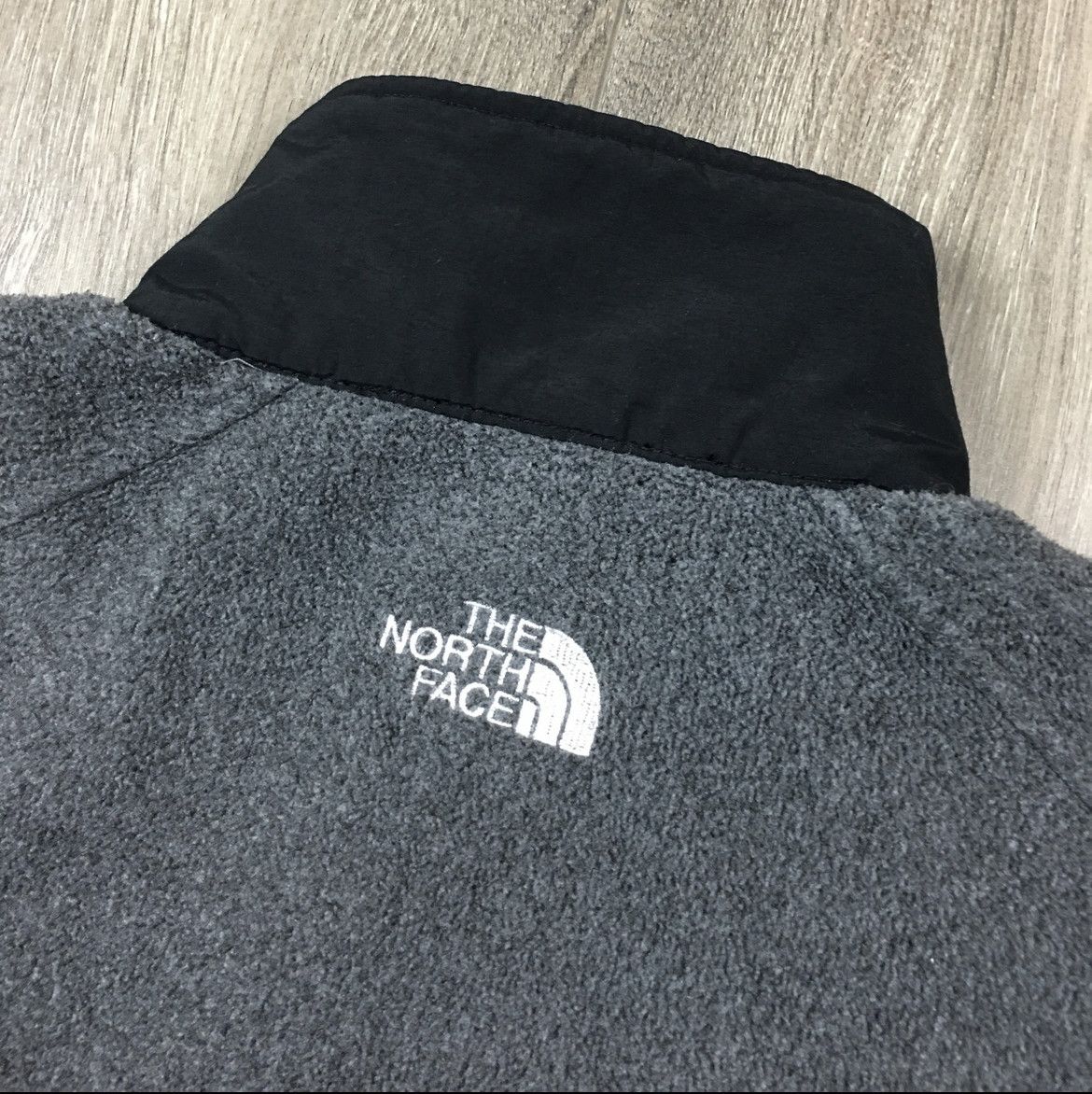 The North Face Vintage Womens North Face Fleece. Size M / US 6-8 / IT 42-44 - 11 Thumbnail