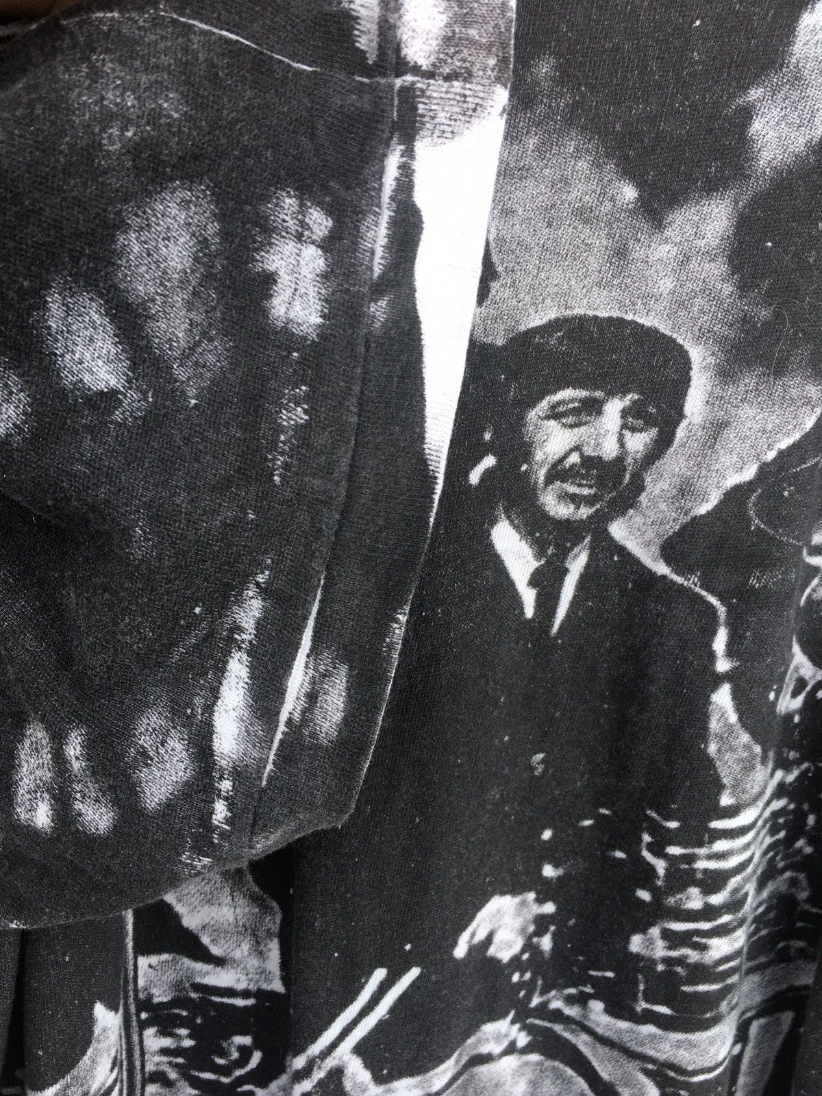 Band Tees × Vintage Vintage The Beatles all over print tee Size US L / EU 52-54 / 3 - 6 Thumbnail