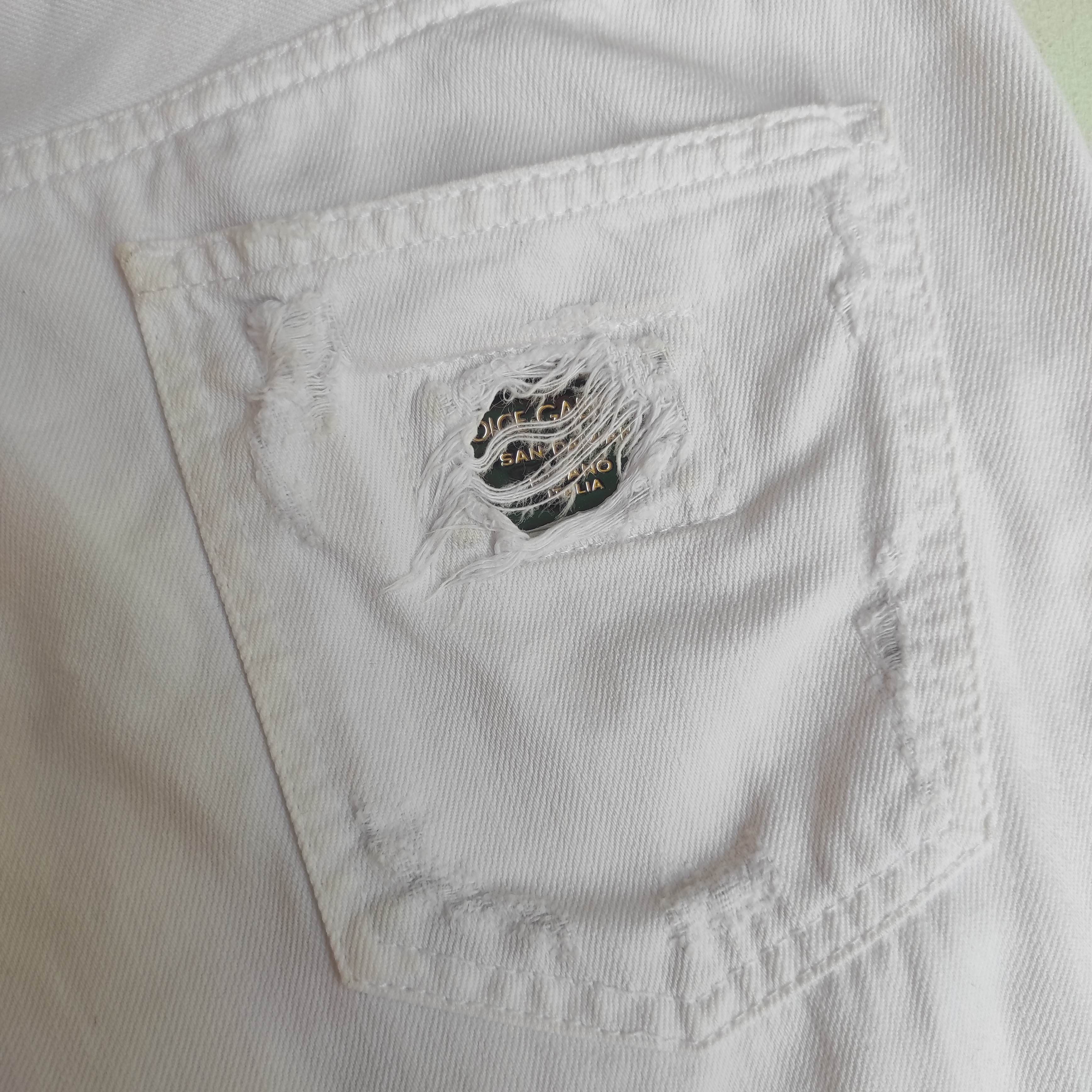 Dolce & Gabbana Dolce & Gabbana Ripped Jeans Size US 34 / EU 50 - 16 Thumbnail