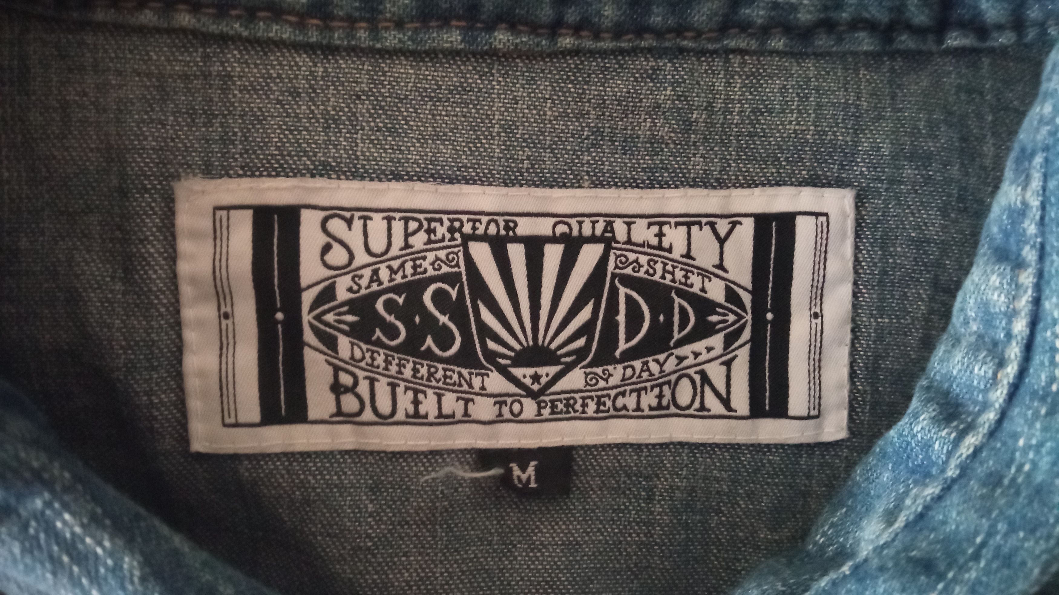 FUCT × Japanese Brand × SSDD 🔥🔥FUCT x SSDD Marijuana Motive LS Denim Shirt Size US M / EU 48-50 / 2 - 22 Thumbnail