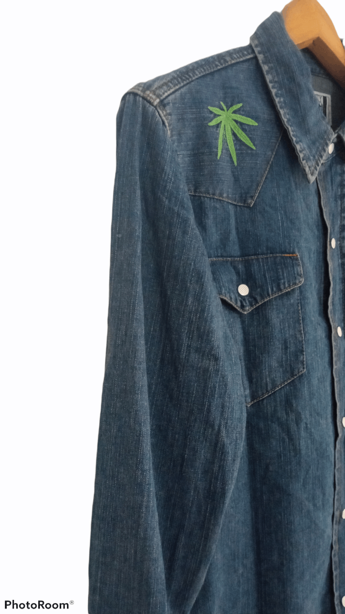 FUCT × Japanese Brand × SSDD 🔥🔥FUCT x SSDD Marijuana Motive LS Denim Shirt Size US M / EU 48-50 / 2 - 7 Thumbnail