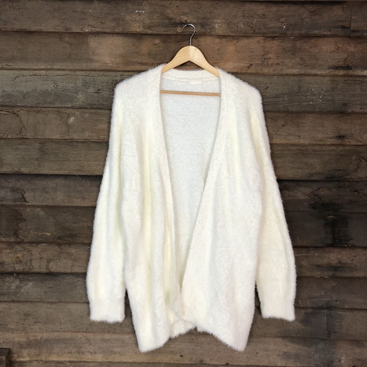 DL GU Japan White fur Mohair Shag Shaggy Knitwear #C1089