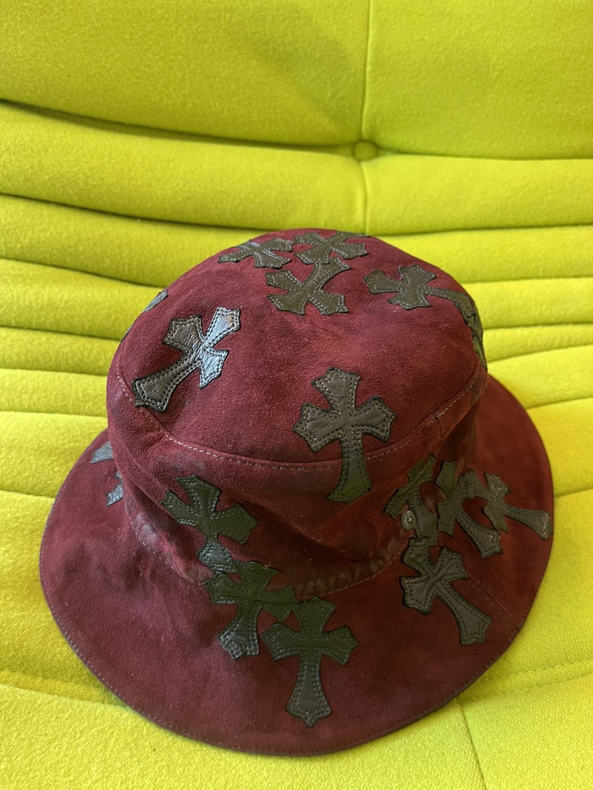 Chrome Hearts Chrome Hearts 1/1 SUEDE CROSS BUCKET HAT REVERSIBLE 4G Size ONE SIZE - 6 Thumbnail